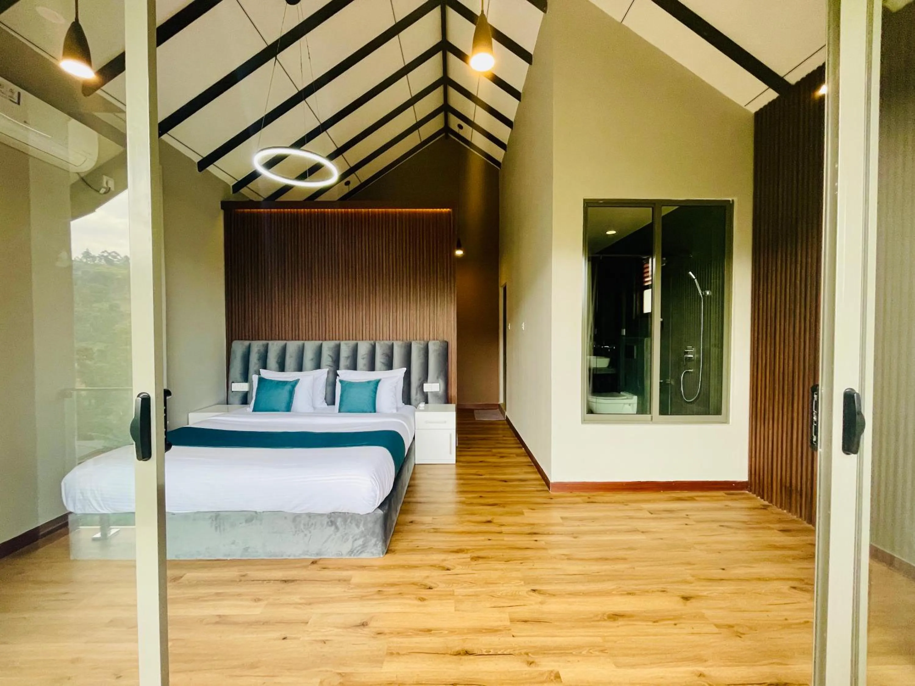 Photo of the whole room, Bed in Ella 100 View Cottage