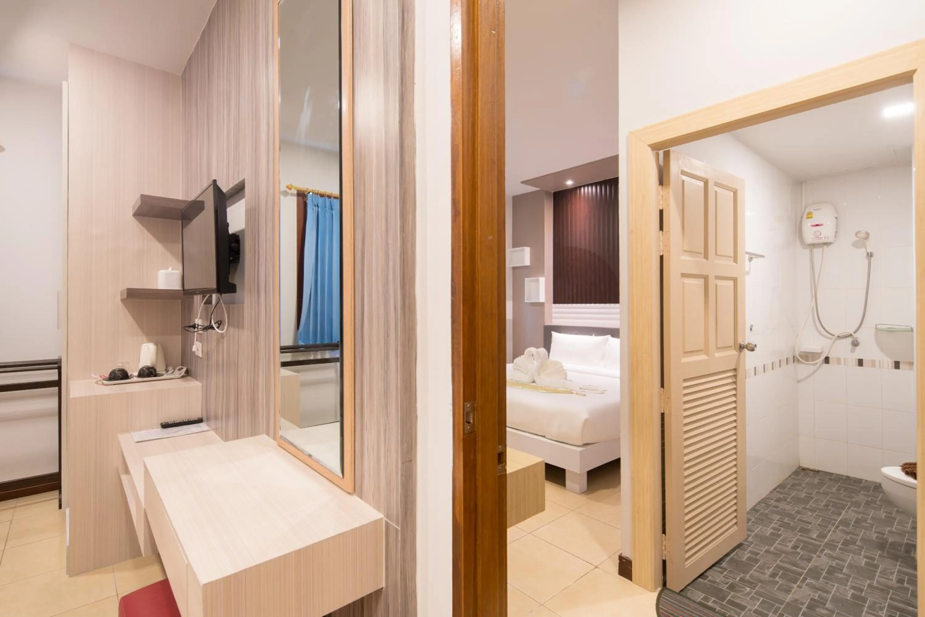 Bathroom in Baan Thai Beach Side Residence, Patong Beach