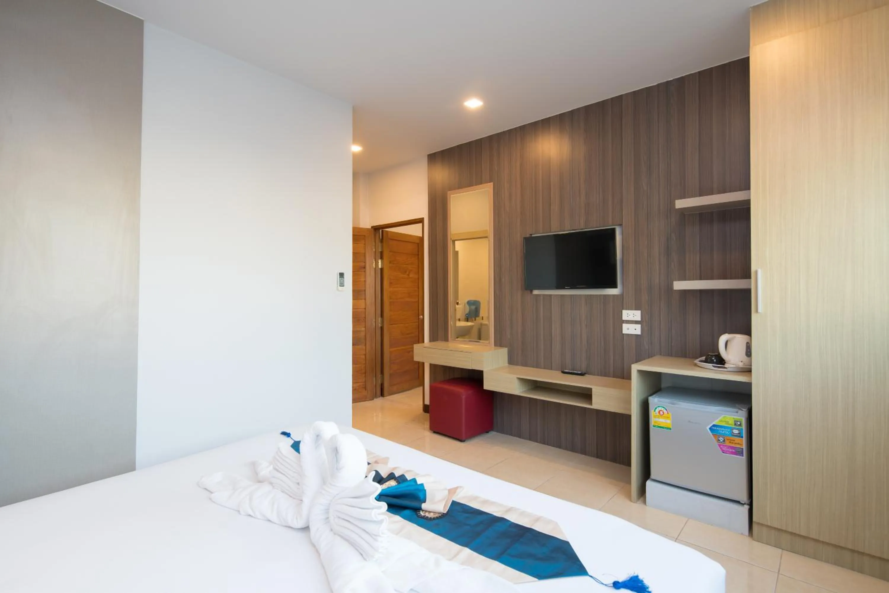 TV and multimedia, Bed in Baan Thai Beach Side Residence, Patong Beach