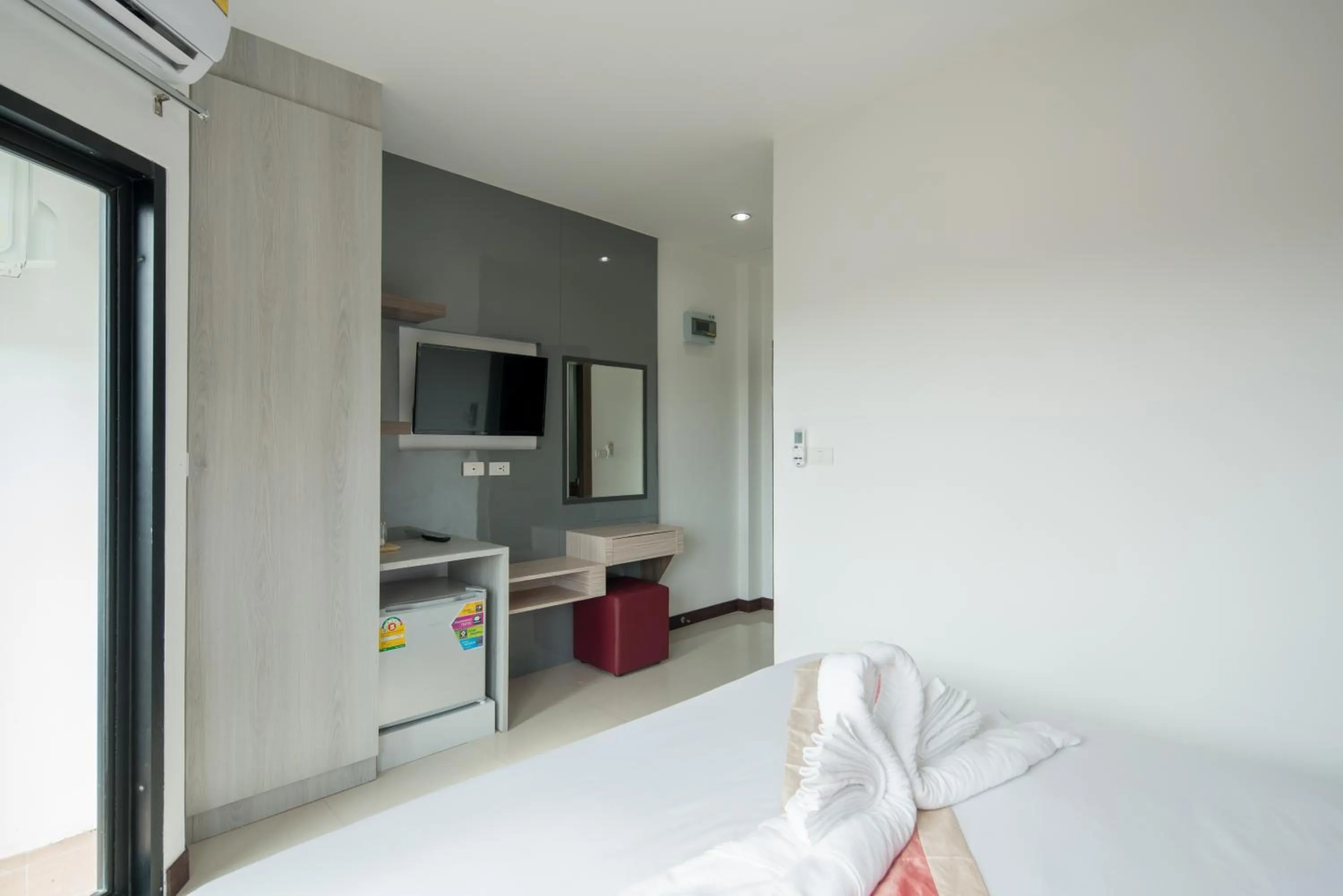 Bedroom, Bed in Baan Thai Beach Side Residence, Patong Beach