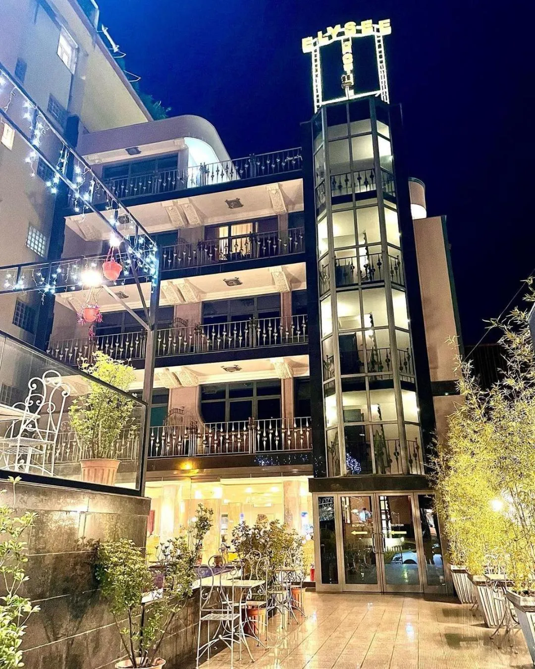 Property building in Hotel Elysee