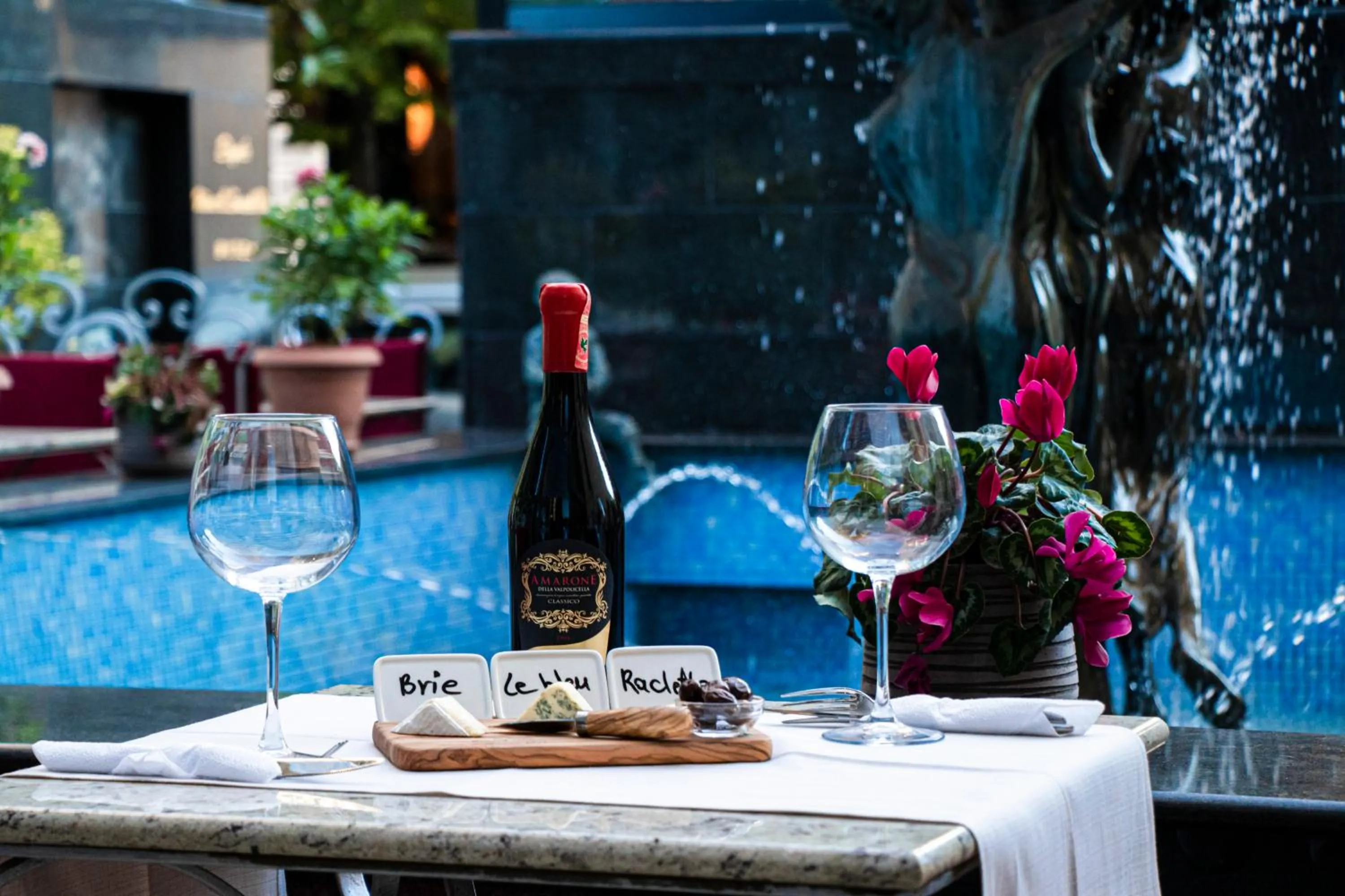 Lounge or bar in Hotel Elysee