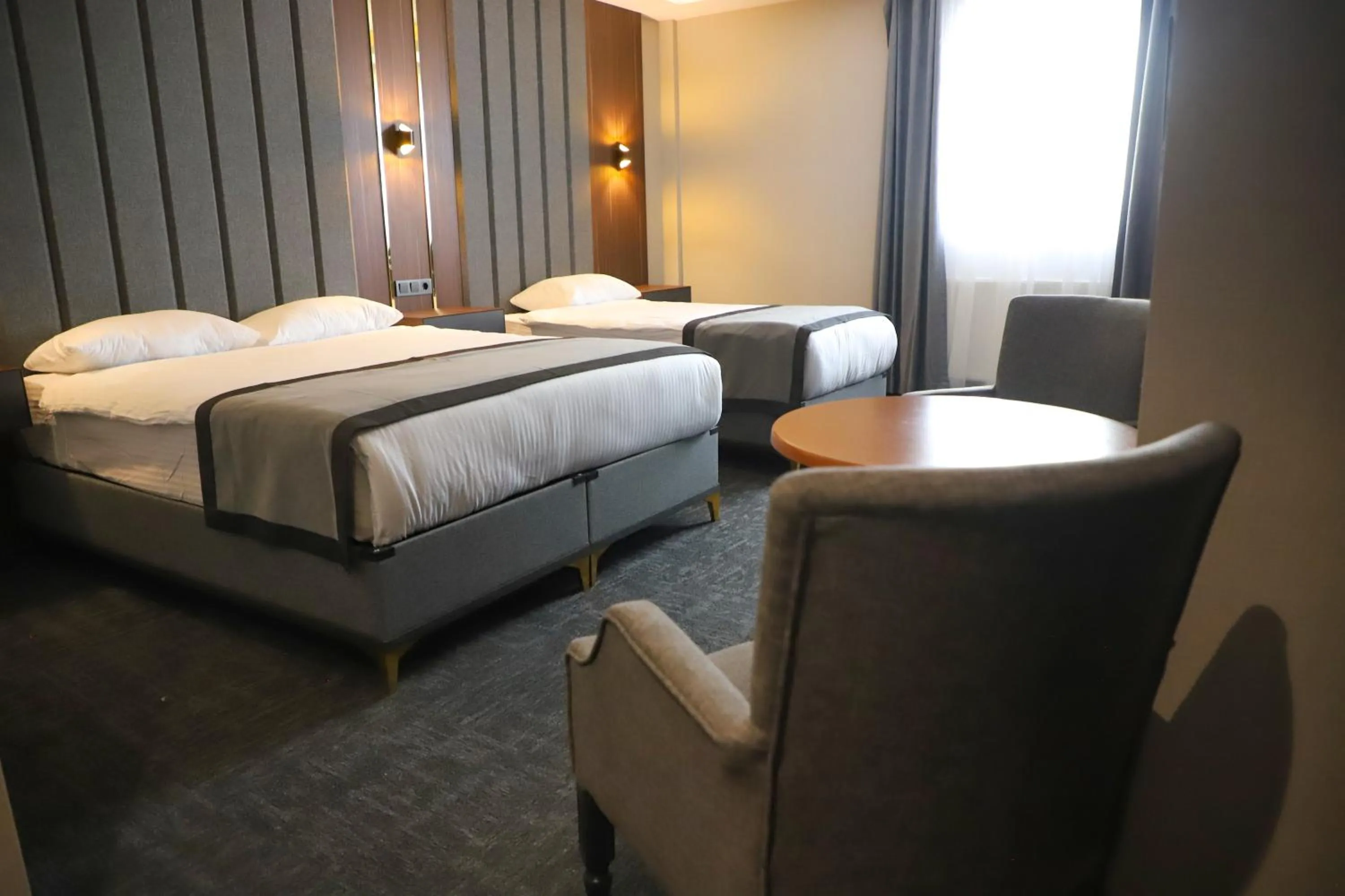 Photo of the whole room in Cenas Otel - Cengiz ASLAN