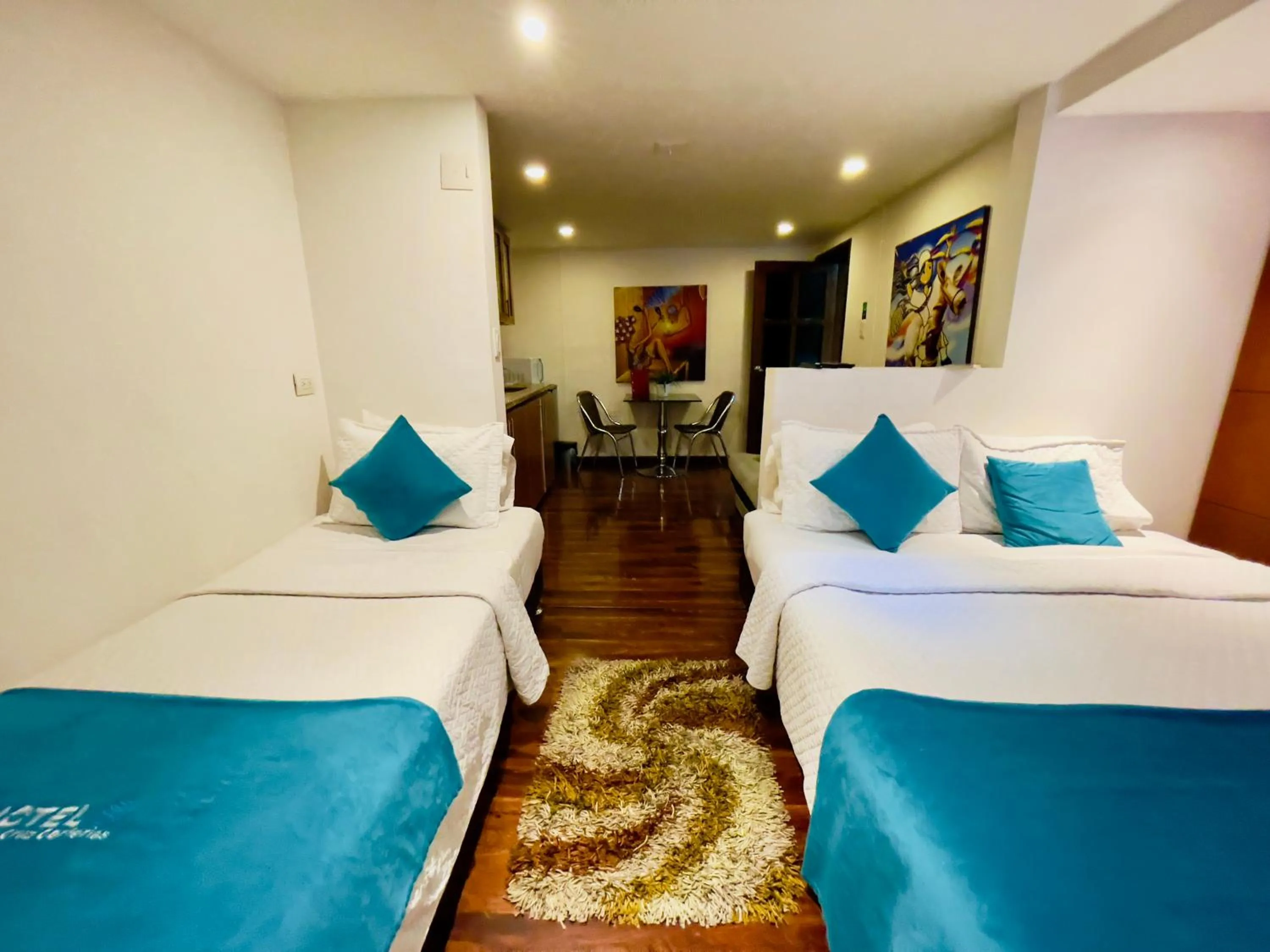 Bed in Hotel Santa Cruz Bogotá