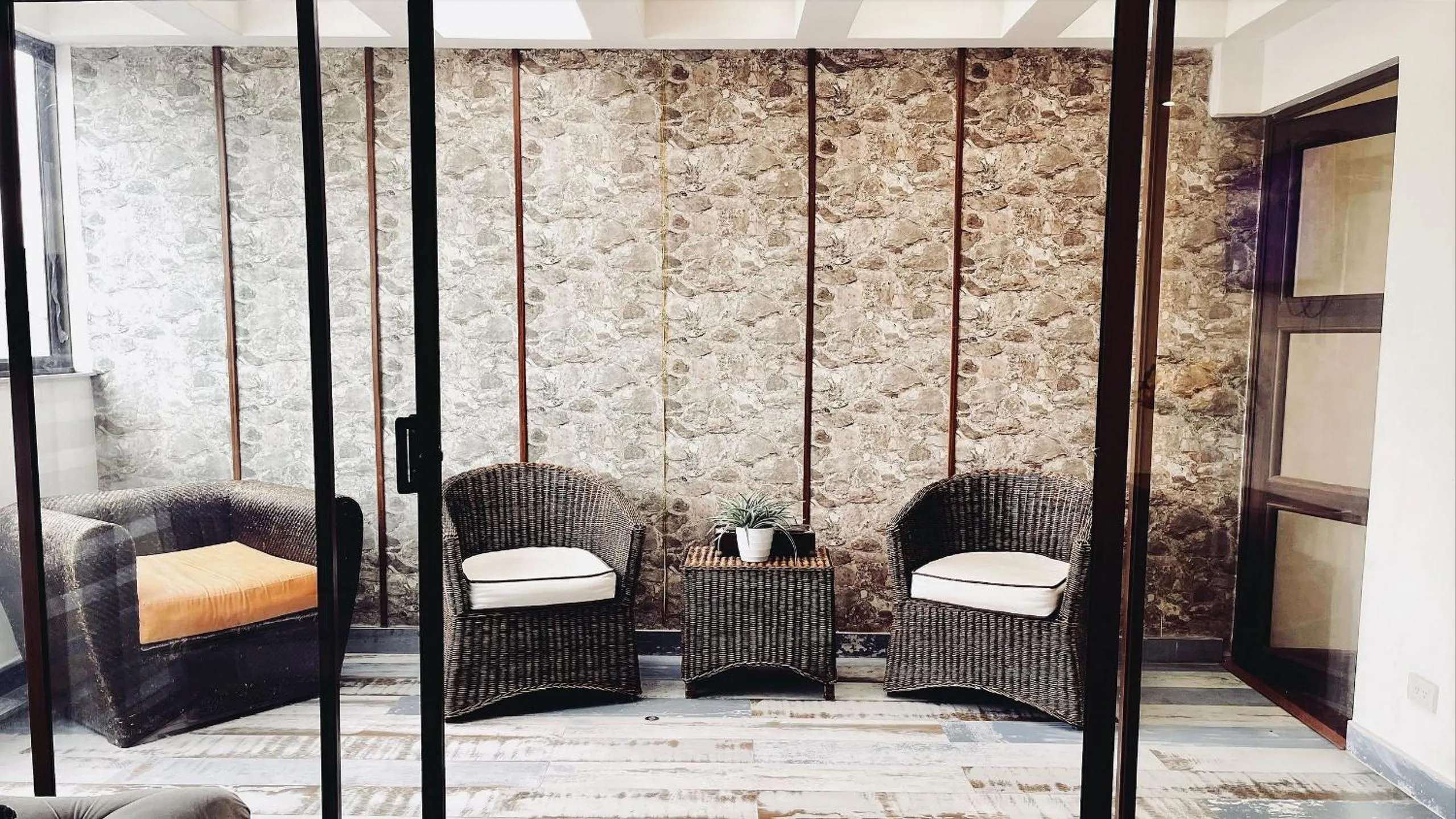 Living room in Hotel Santa Cruz Bogotá