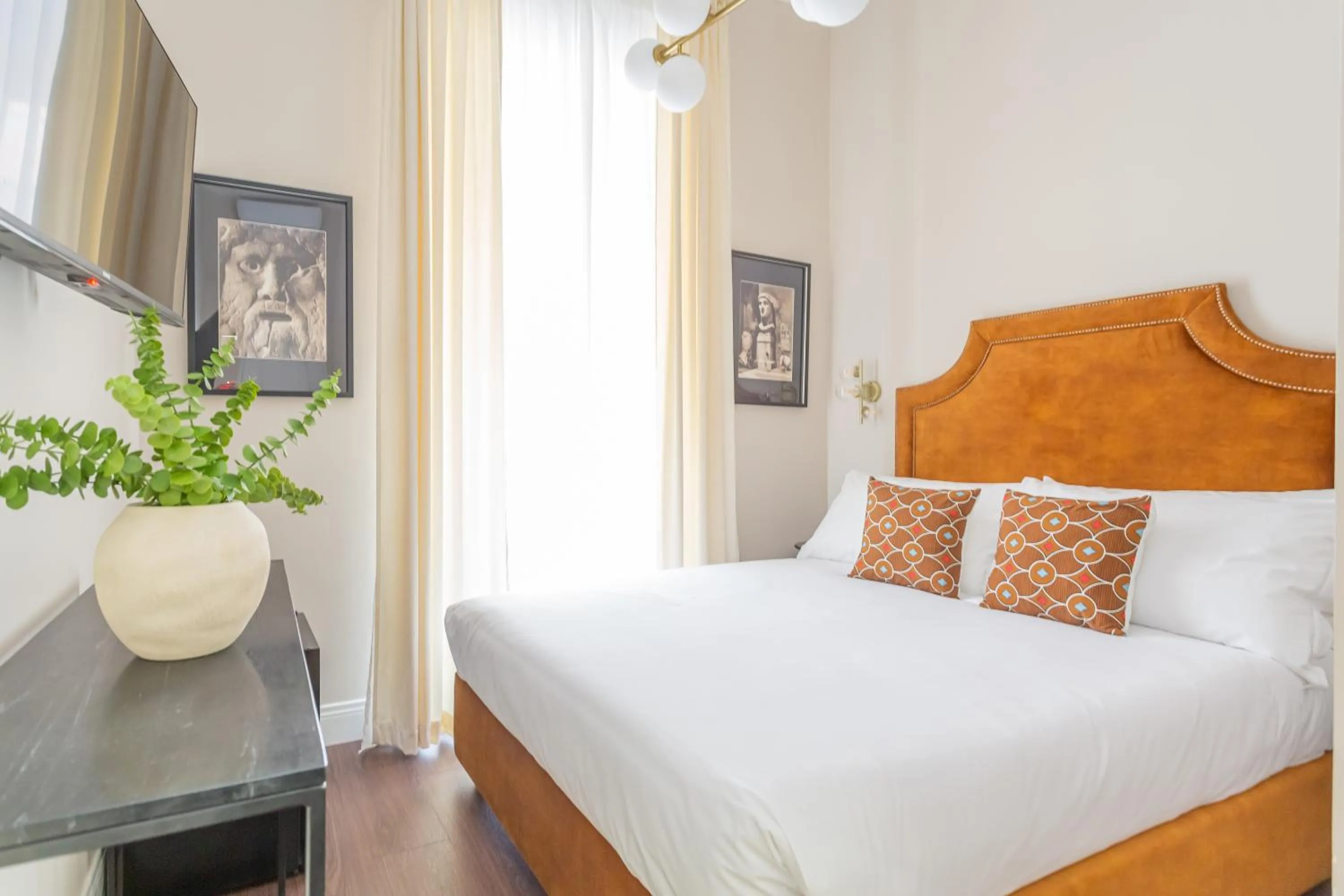 Photo of the whole room, Bed in Daplace - Arena House