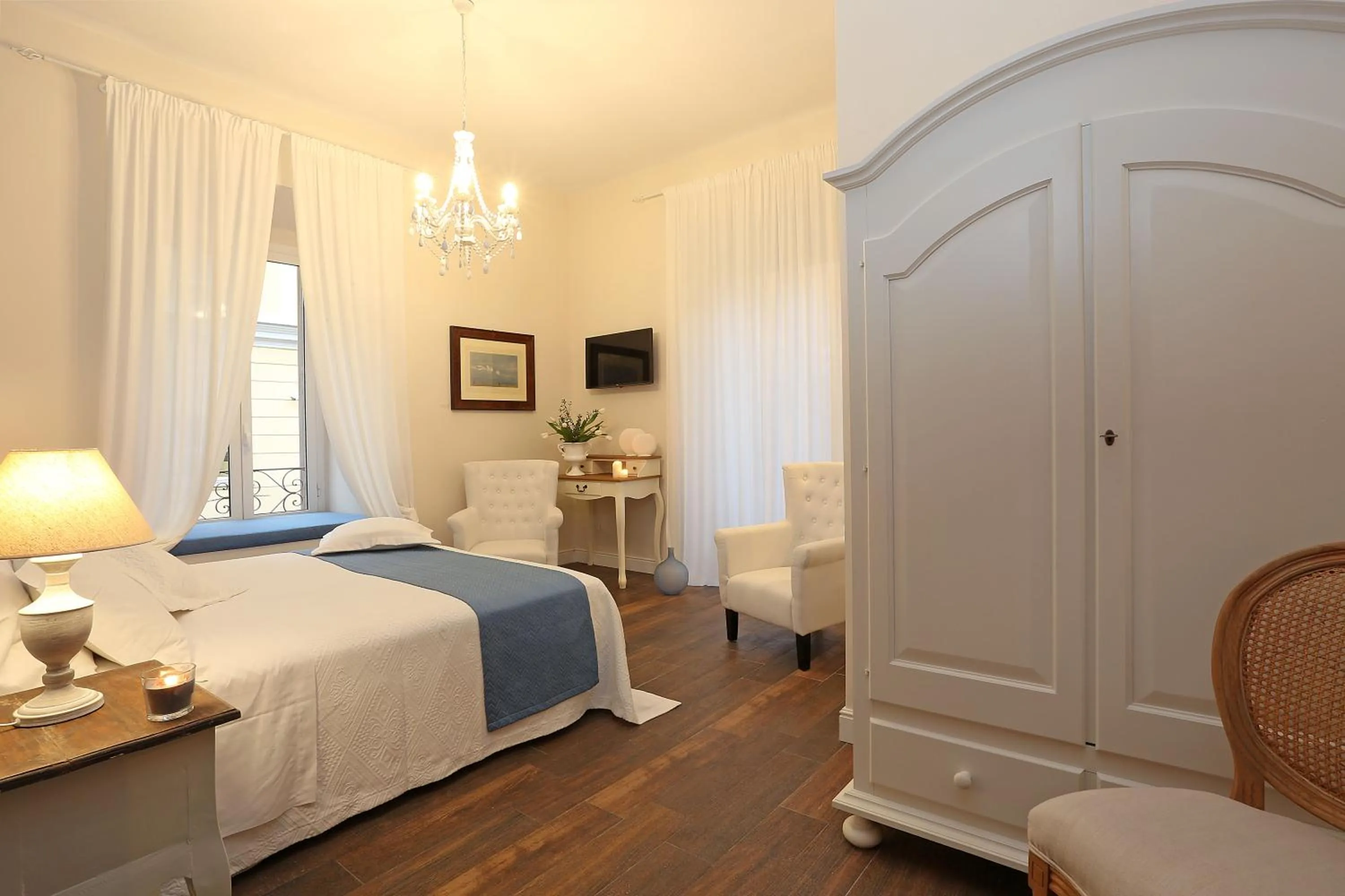 Bedroom, Bed in Daplace - Arena House