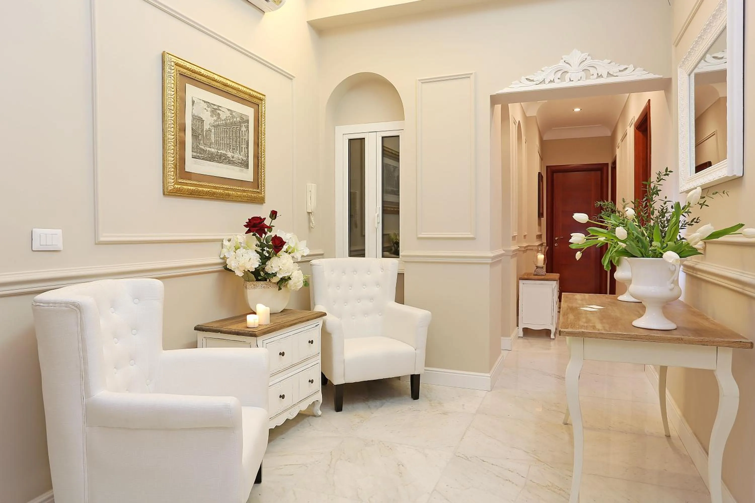 Facade/entrance in Daplace - Arena House