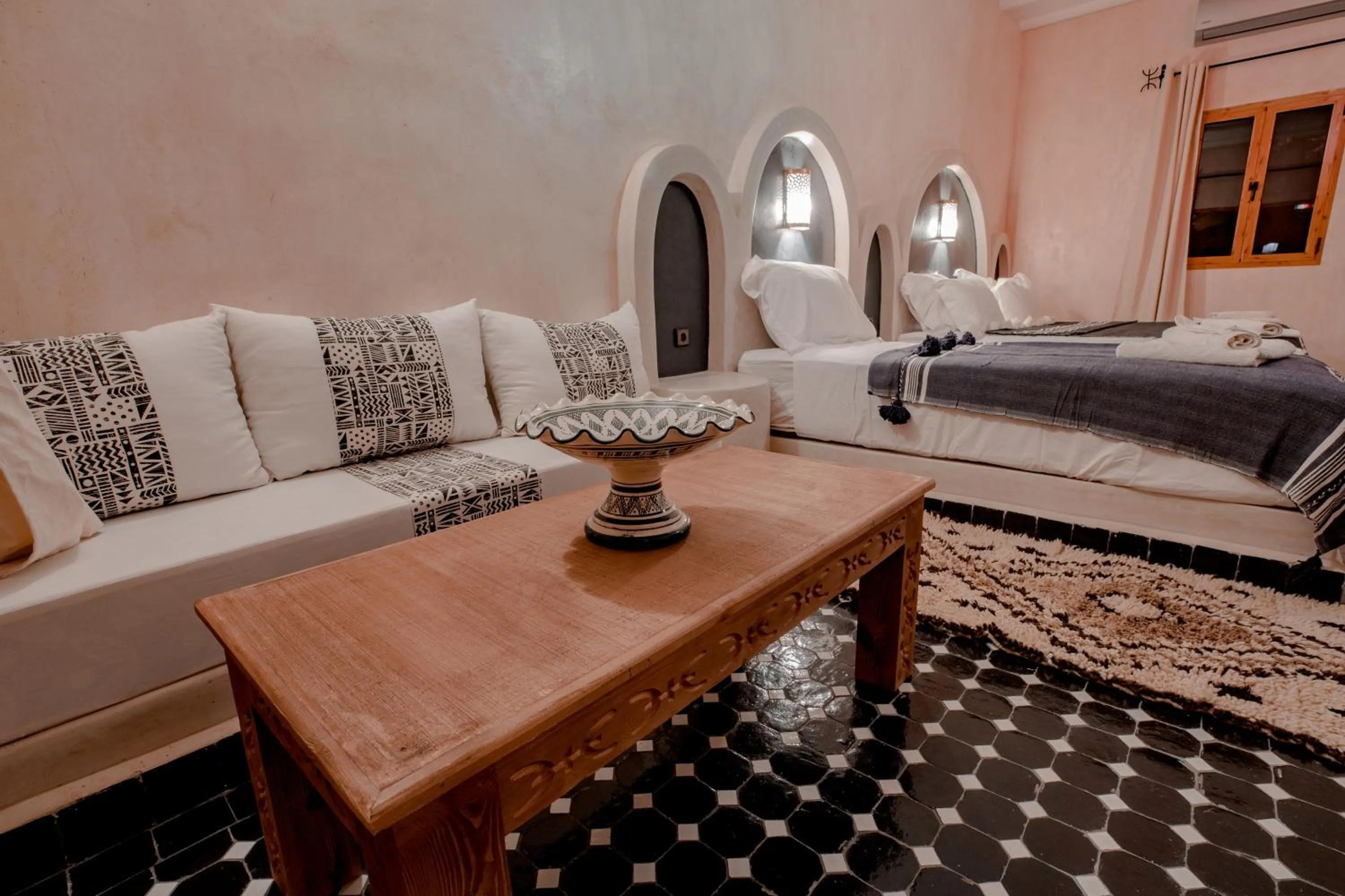 Bed in Hassilabiad Appart Hotel