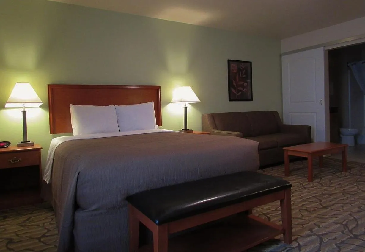 Bedroom, Bed in Aspen Suites Hotel Kenai