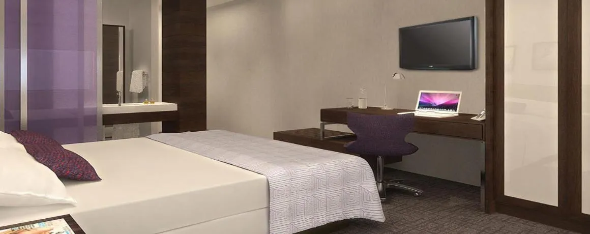 Photo of the whole room, Bed in The Royal Regency Hotel