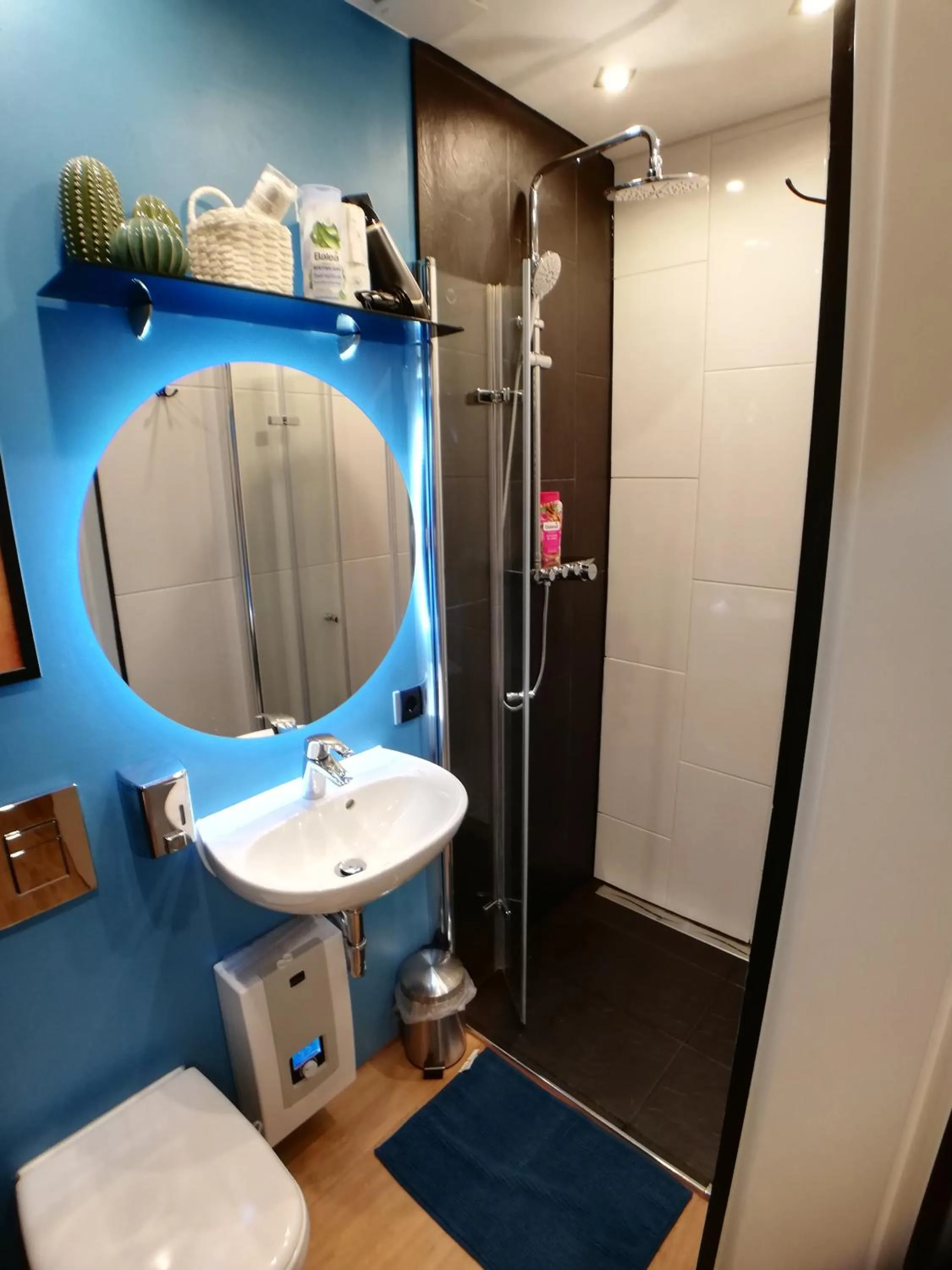 Shower in Dream & Relax Apartment's Messe