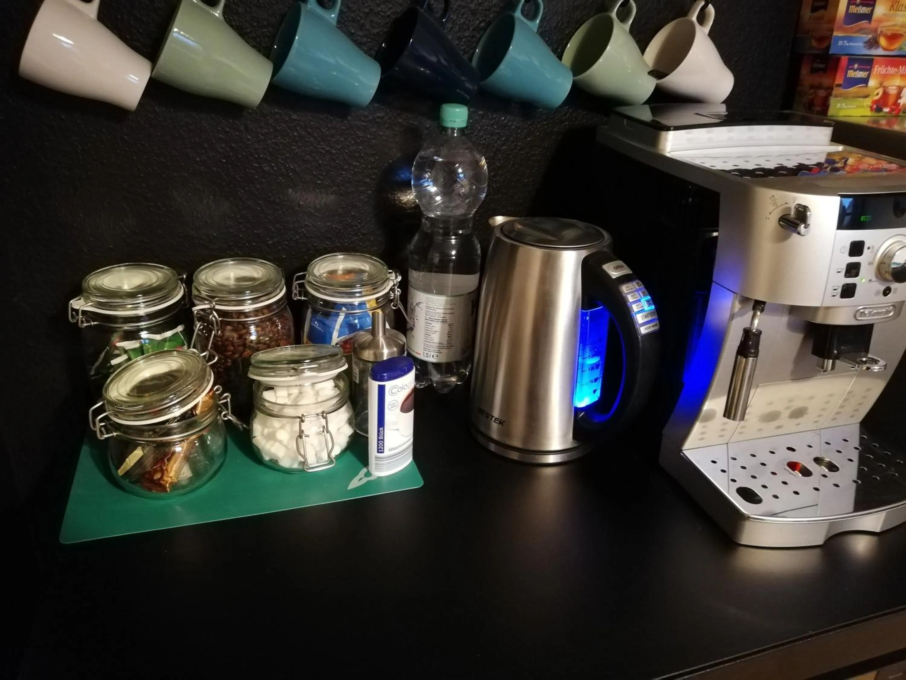 Coffee/tea facilities in Dream & Relax Apartment's Messe