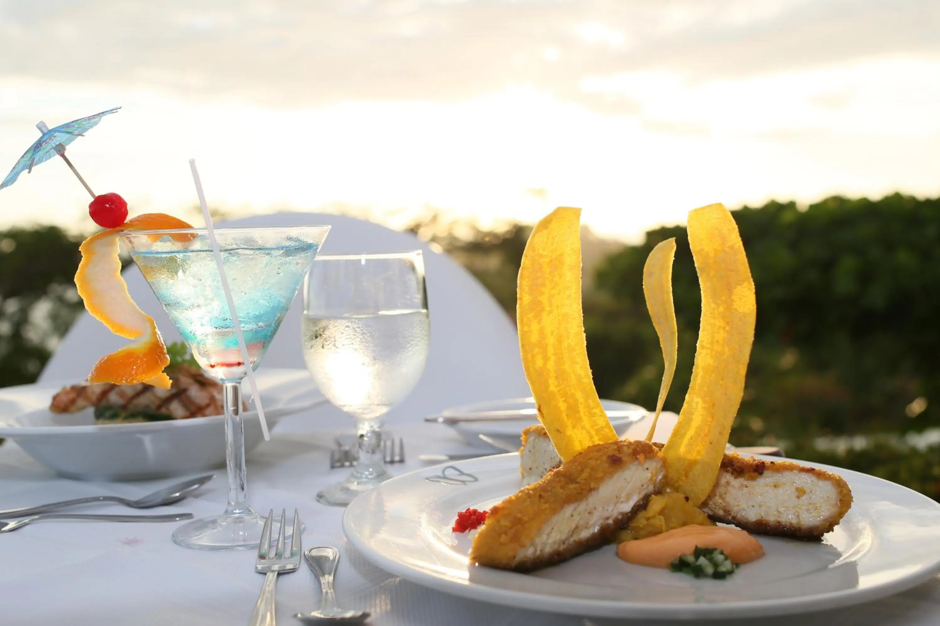 Food and drinks in Hotel La Mariposa