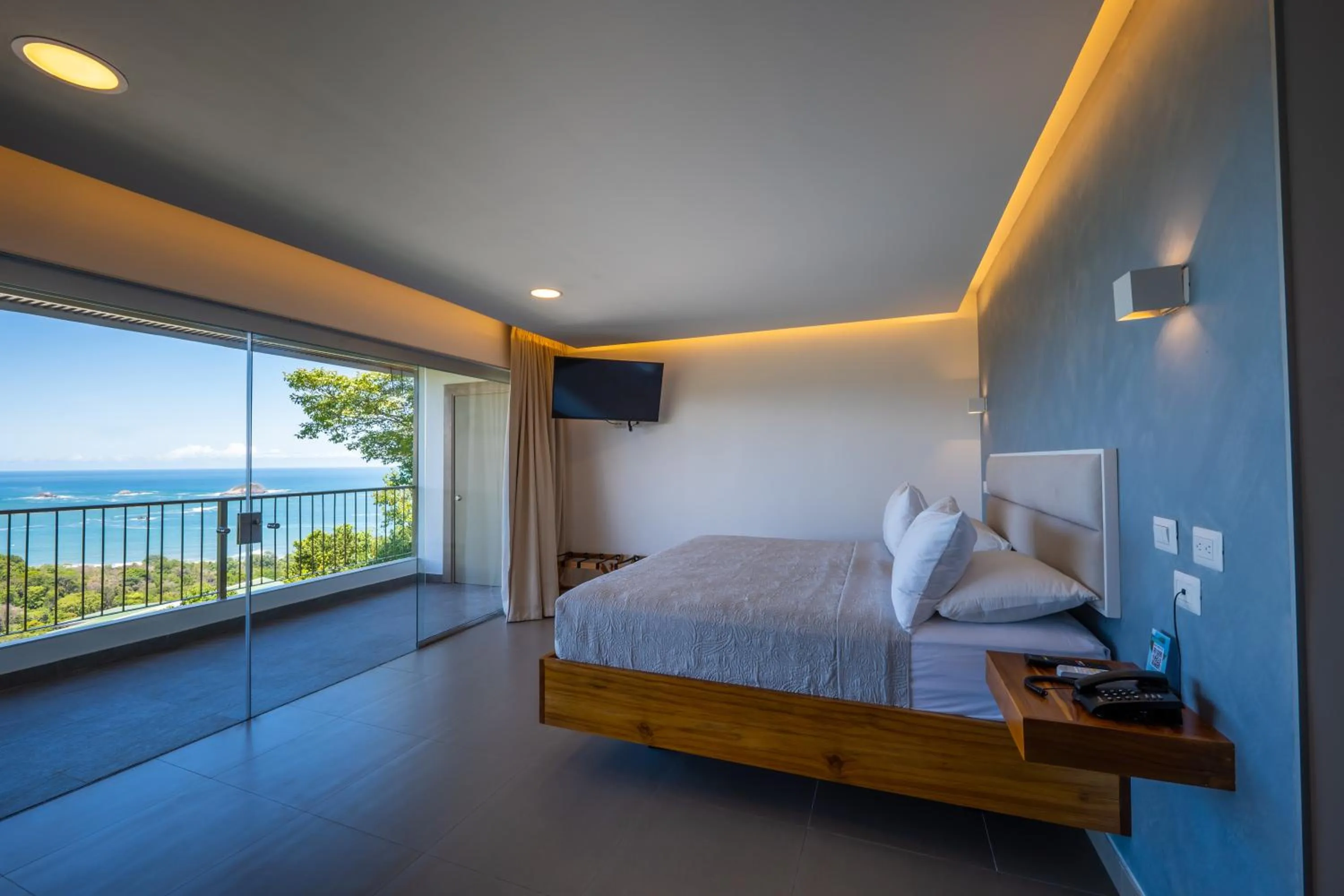 Bed in Hotel La Mariposa