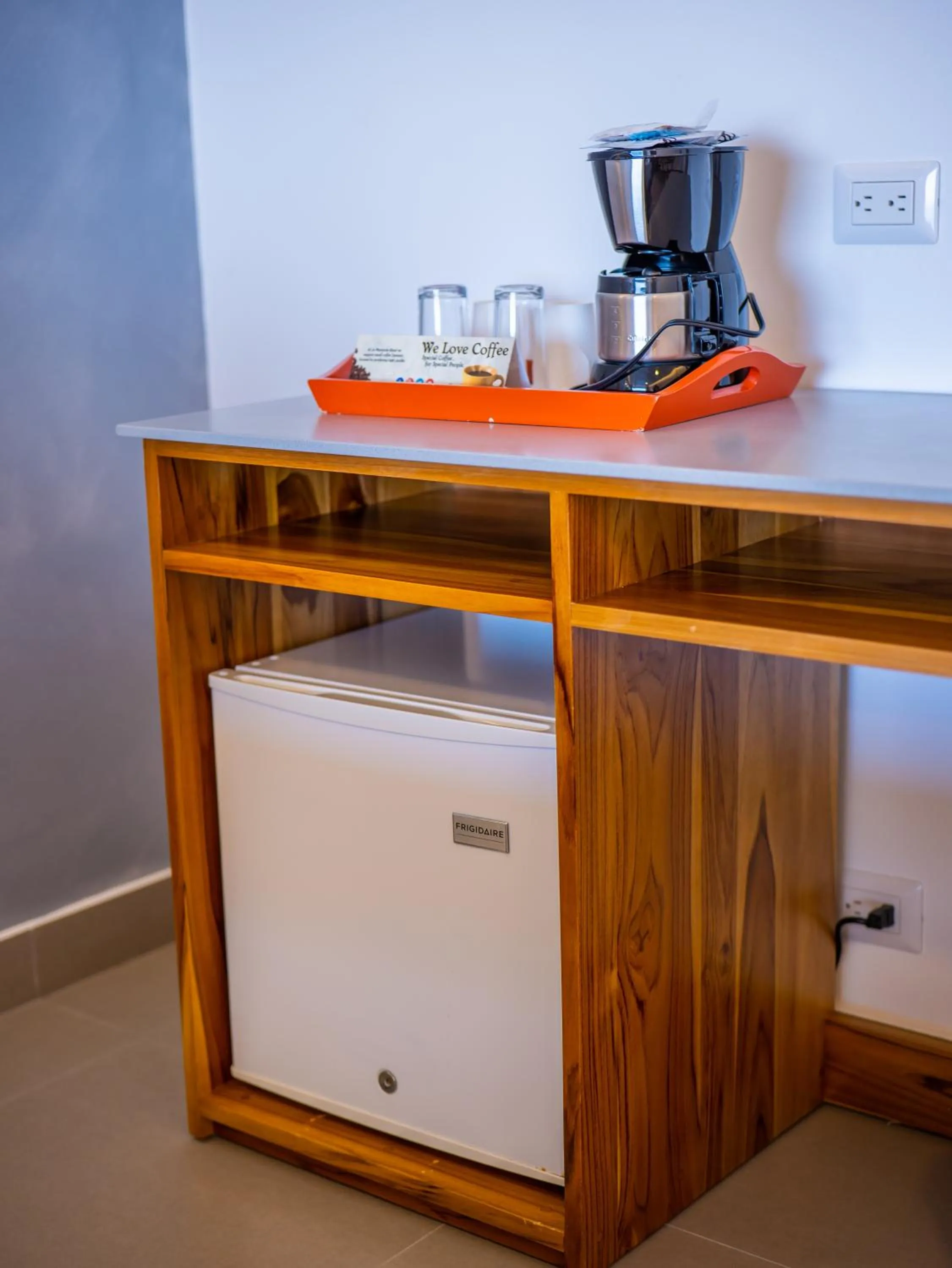 Coffee/tea facilities in Hotel La Mariposa