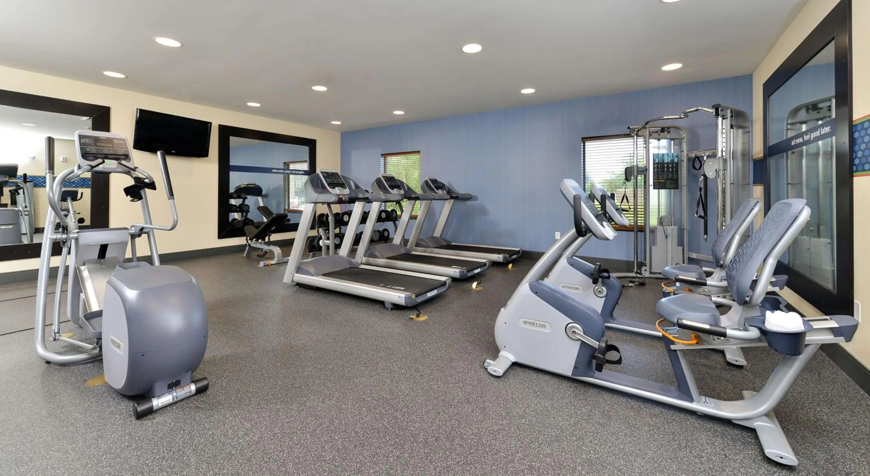 Fitness centre/facilities in Hampton Inn Iowa City/University Area