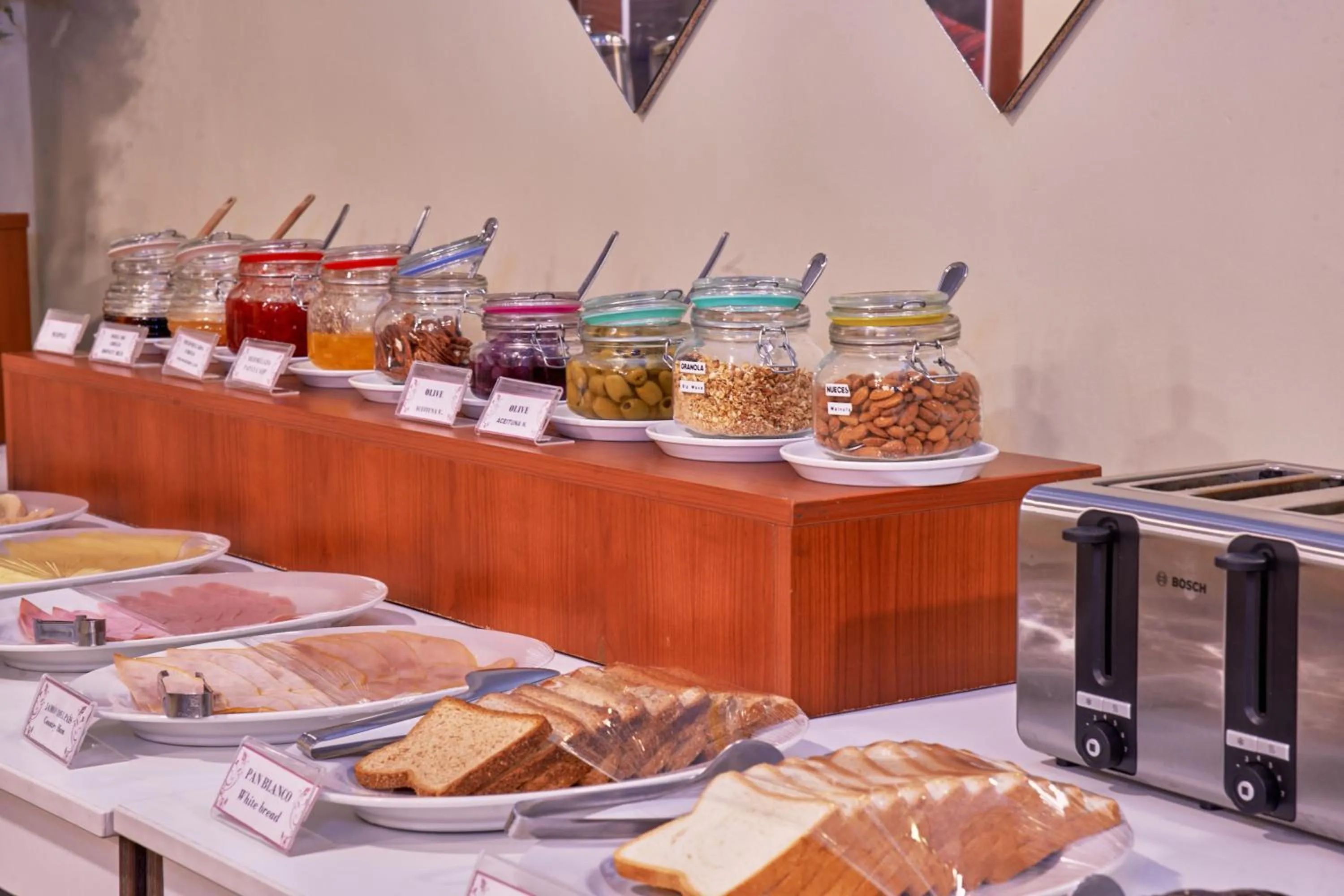 Food and drinks in Xima Arequipa Crismar