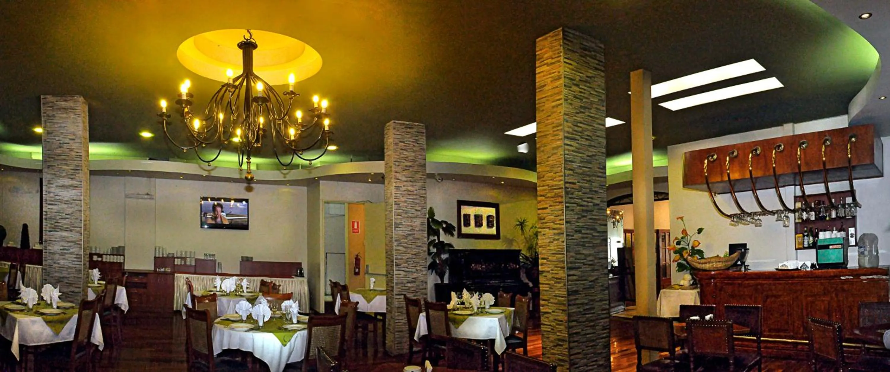 Restaurant/places to eat in Xima Arequipa Crismar