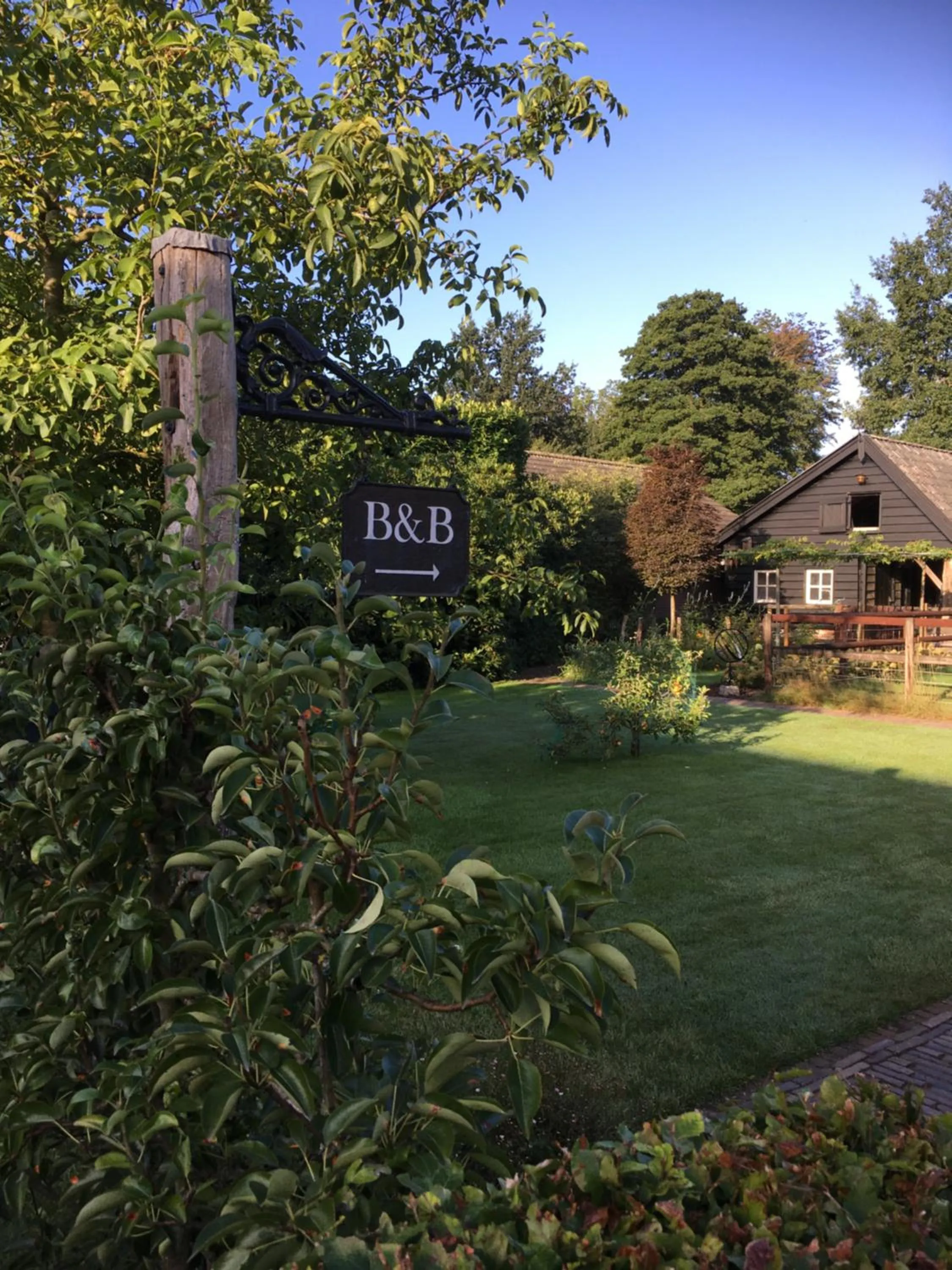 Garden in Bed en Breakfast Puur8a