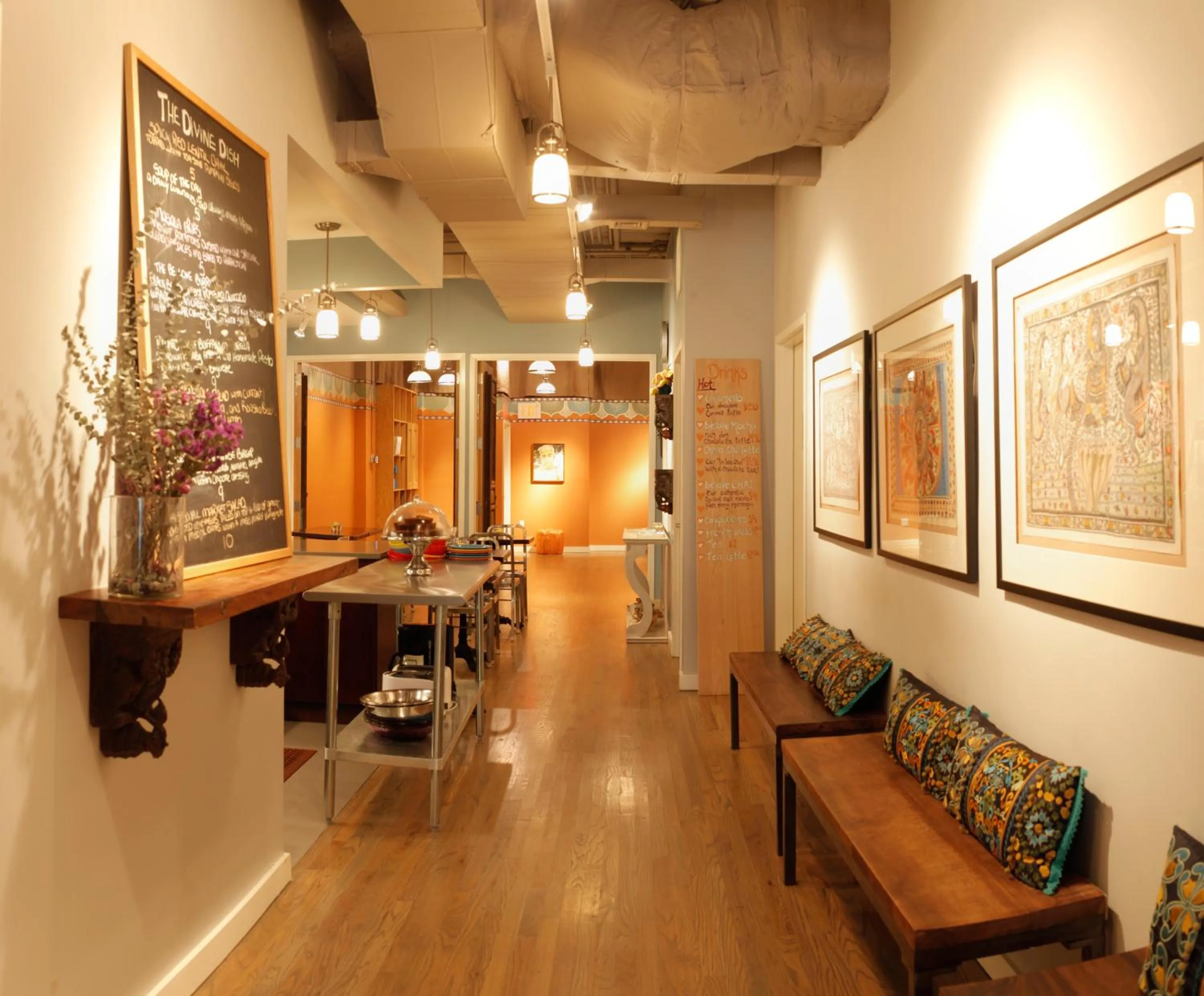 Lobby or reception in Sanctuary NYC Retreats