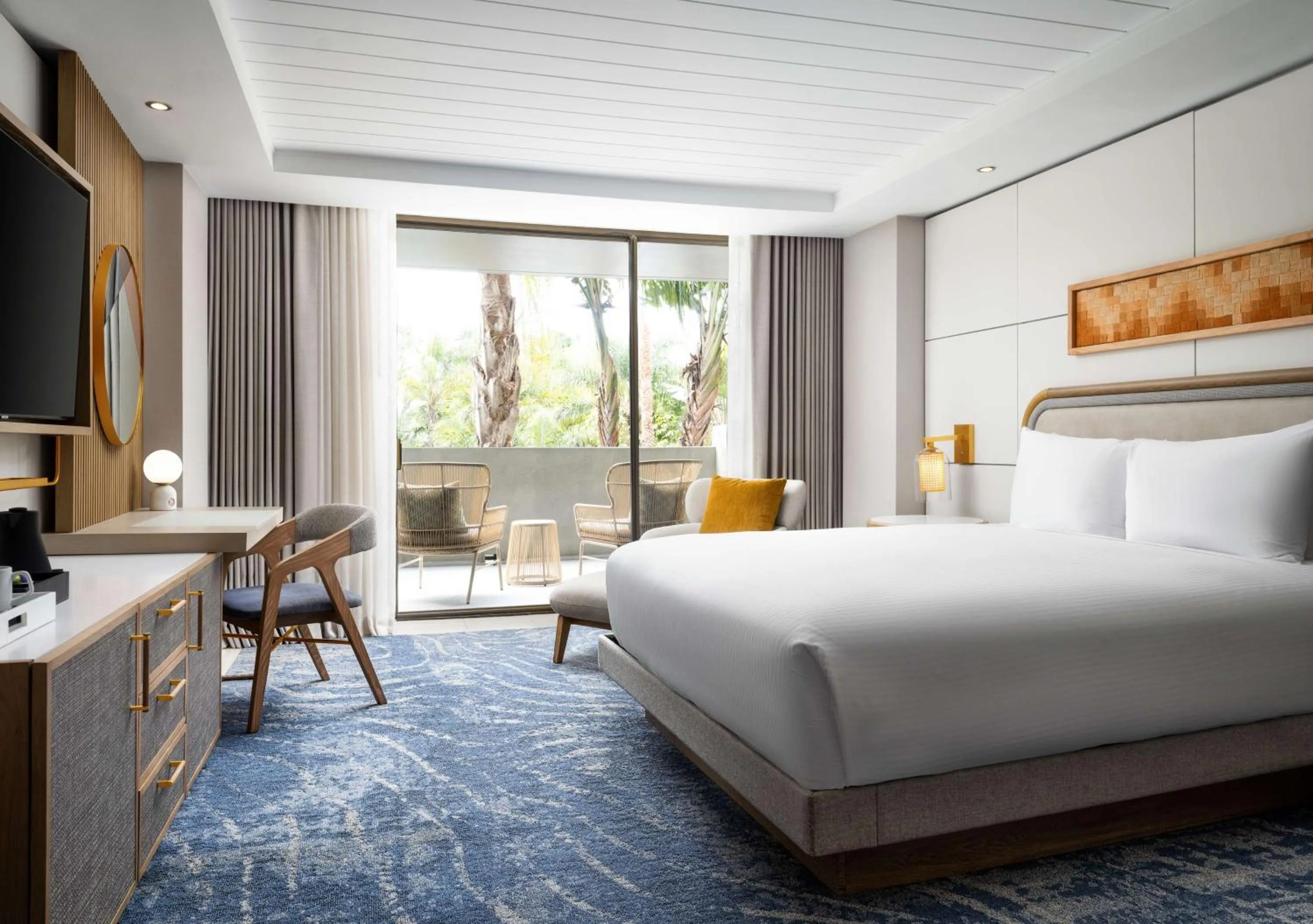 Bedroom, Bed in Hotel La Jolla, Curio Collection by Hilton