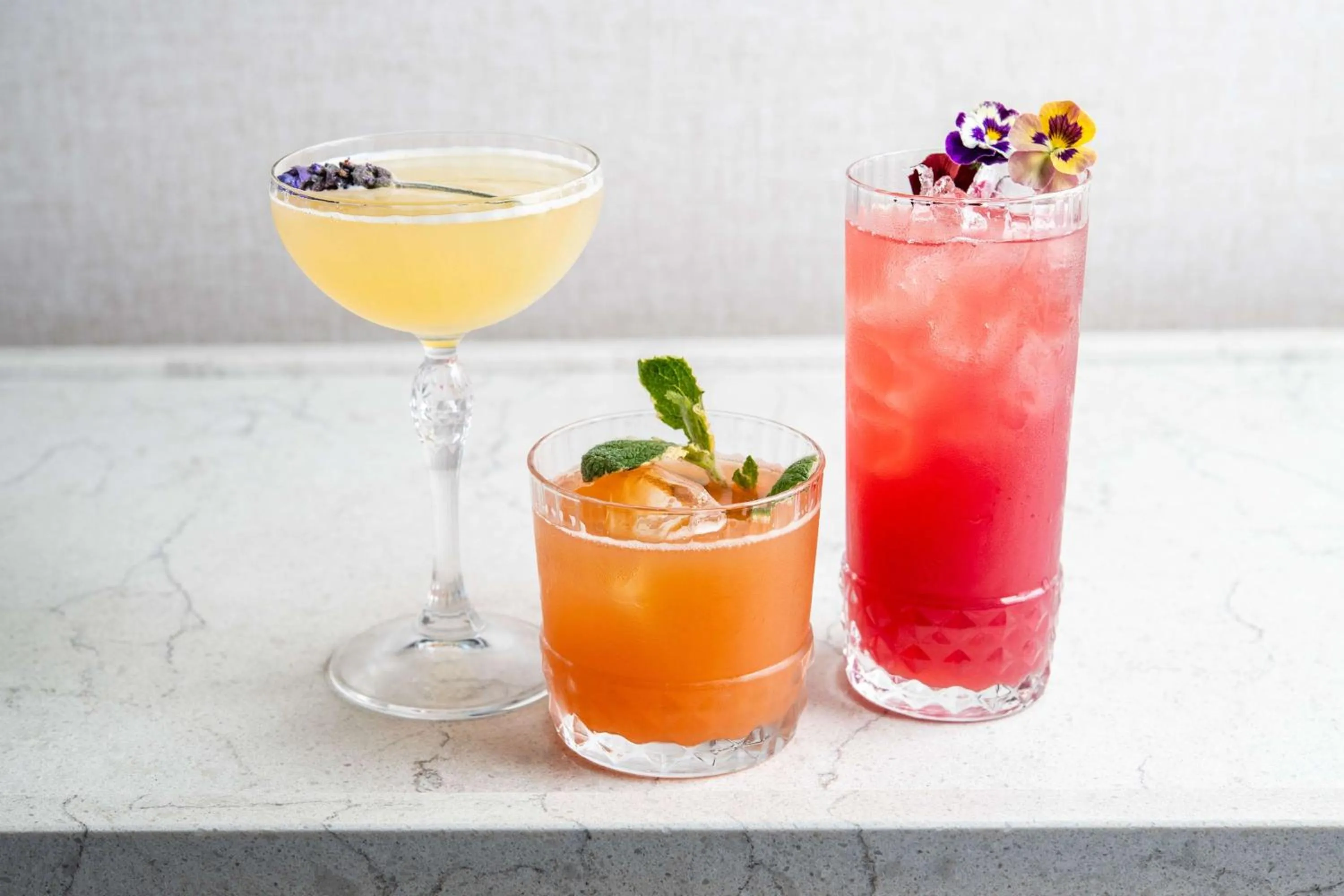 Restaurant/places to eat in Hotel La Jolla, Curio Collection by Hilton