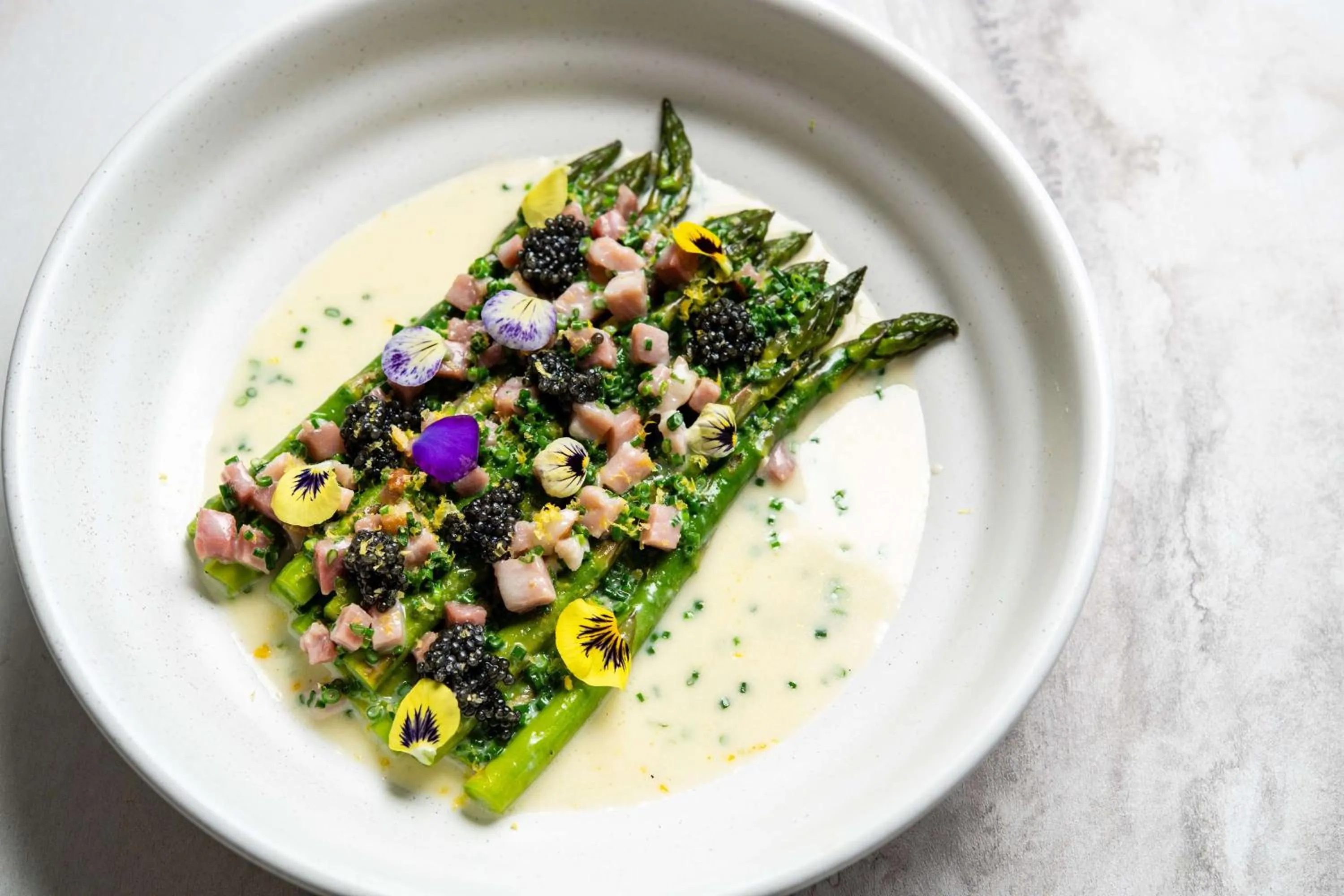 Restaurant/places to eat in Hotel La Jolla, Curio Collection by Hilton