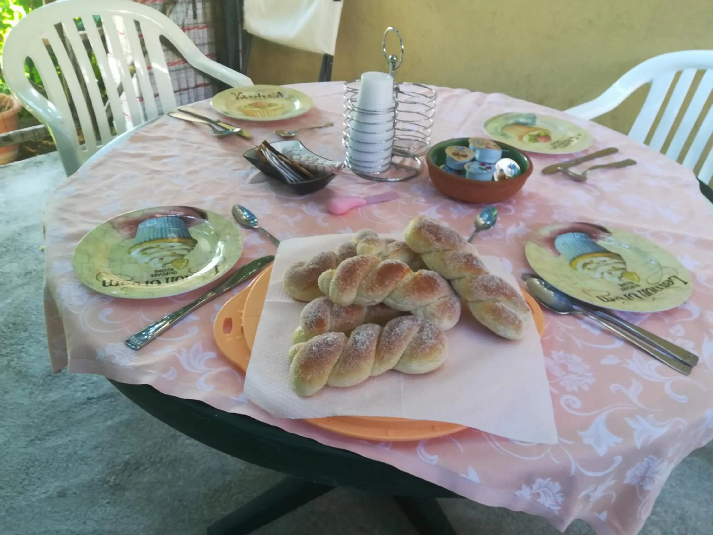 Italian breakfast in B&B Ninni