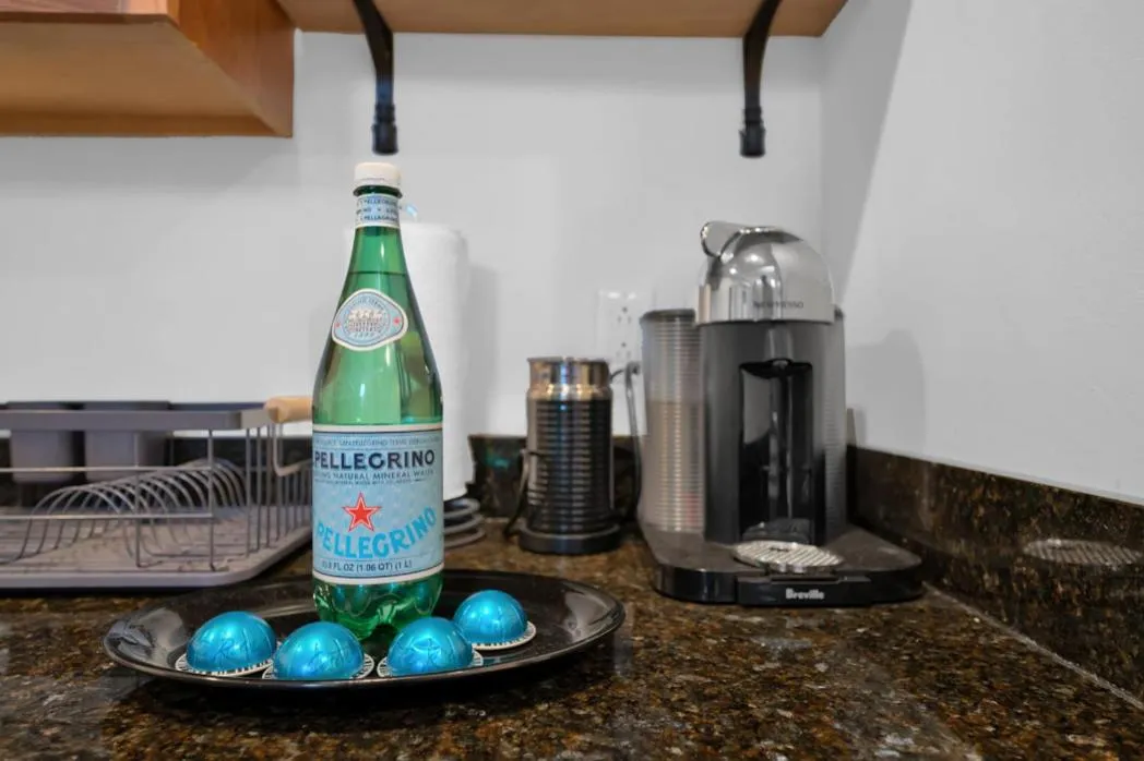 Amazing Location studio parking