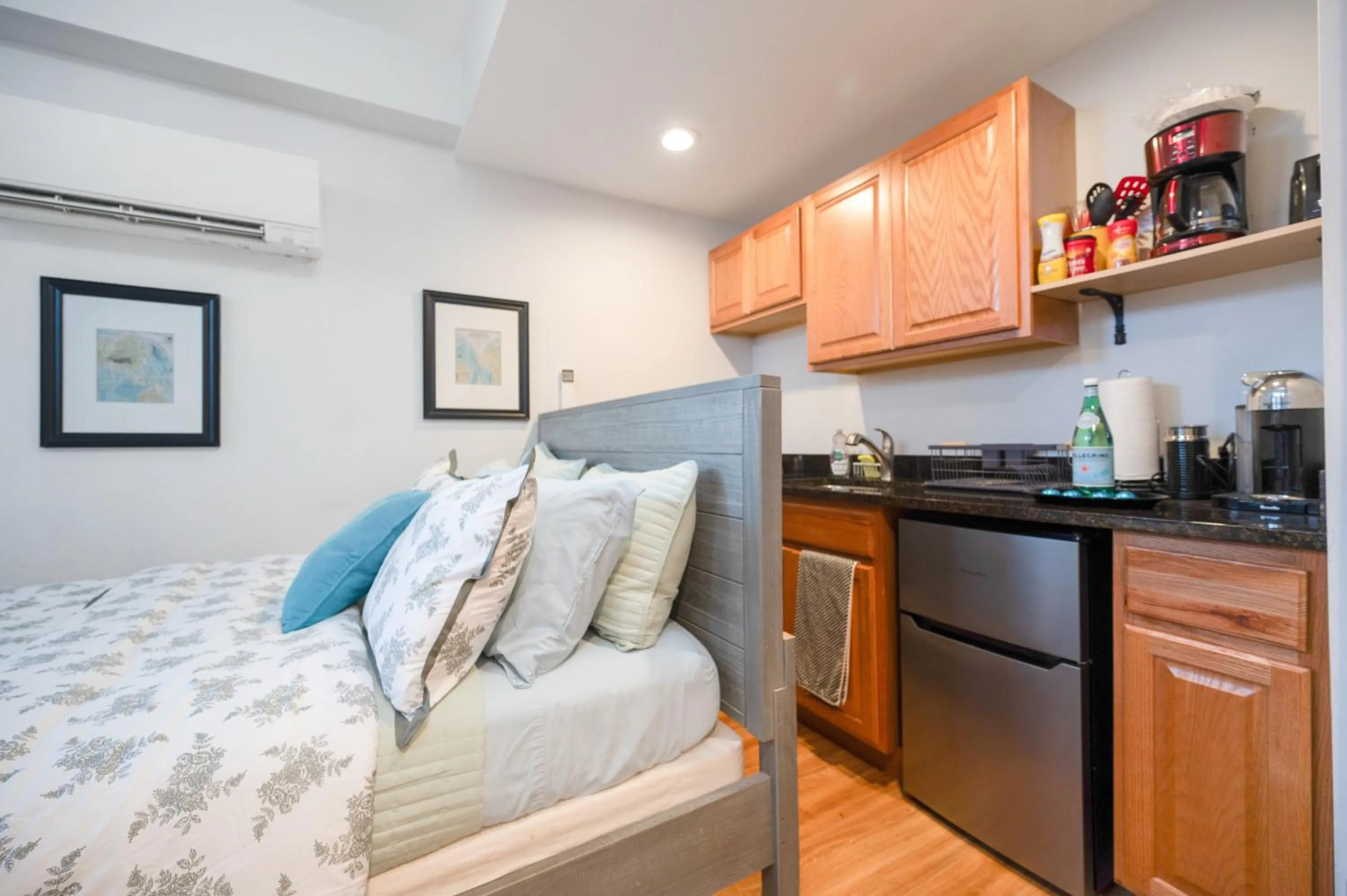 Amazing Location studio parking