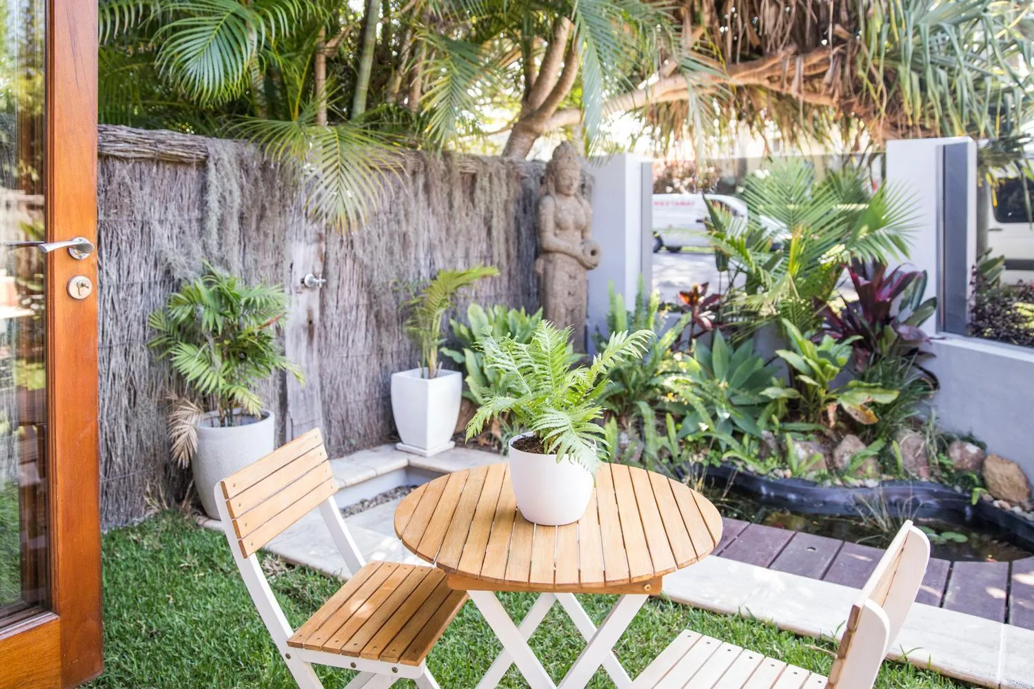 Patio in Bayhaven Lodge