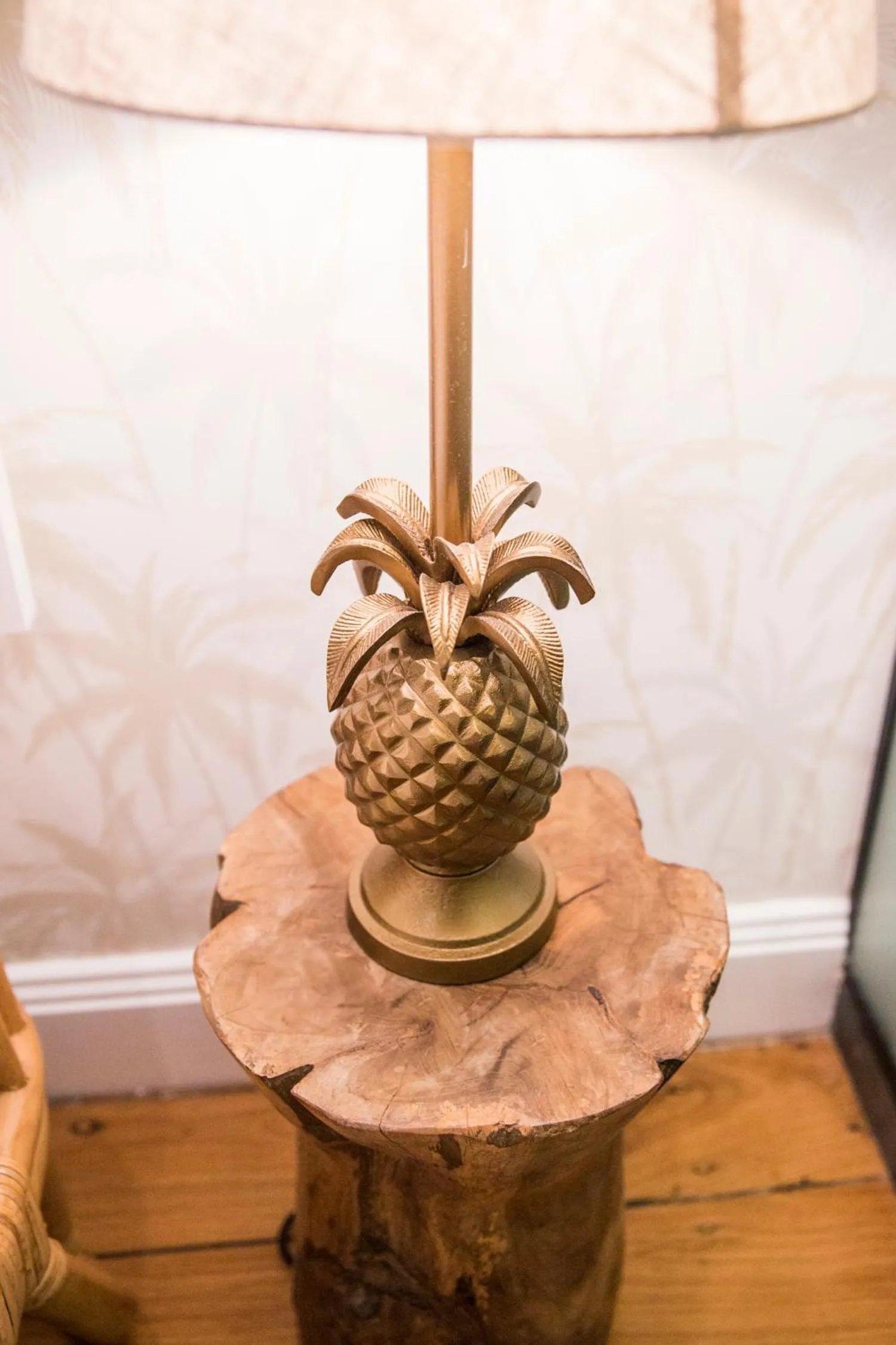 Decorative detail in Bayhaven Lodge