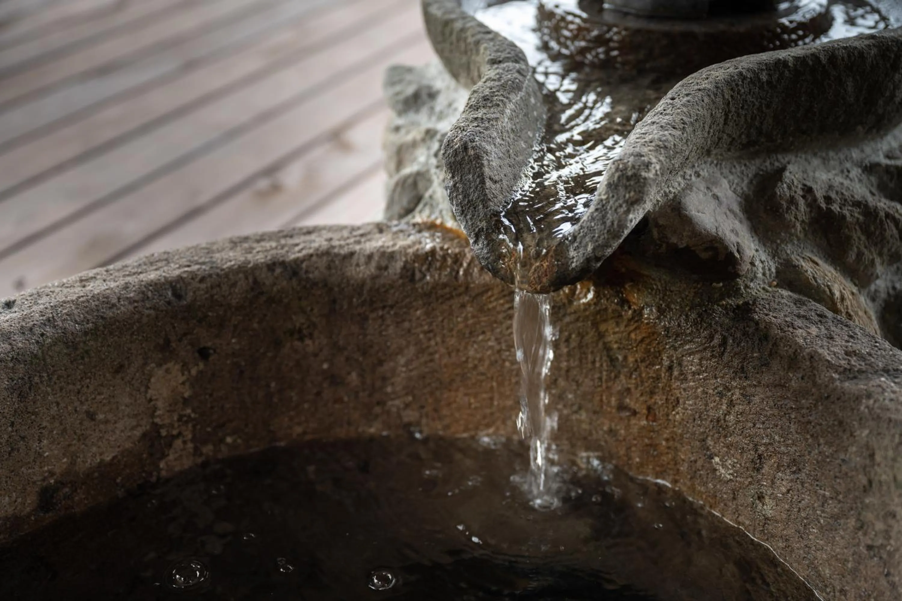 Hot Spring Bath in Kusayane no yado Ryunohige