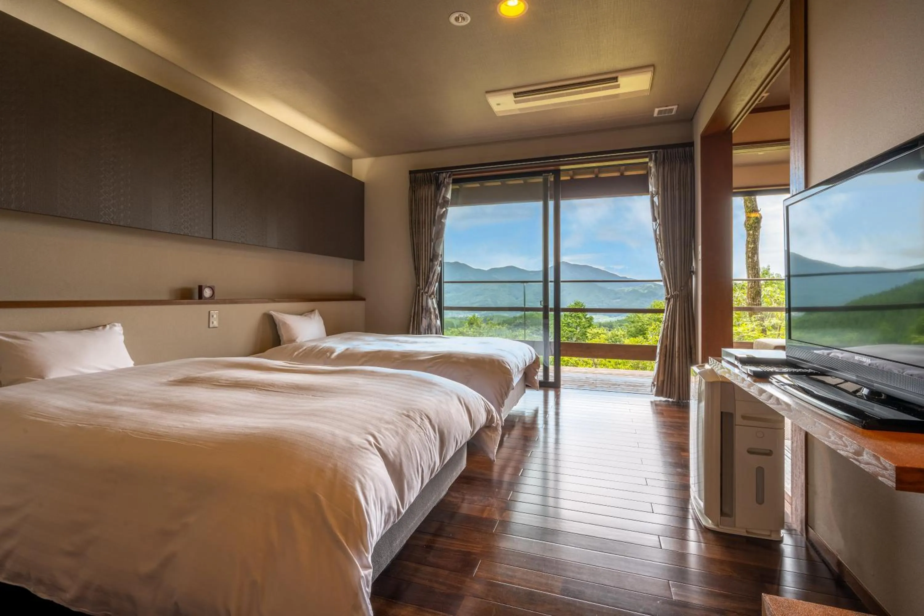 Bed in Kusayane no yado Ryunohige