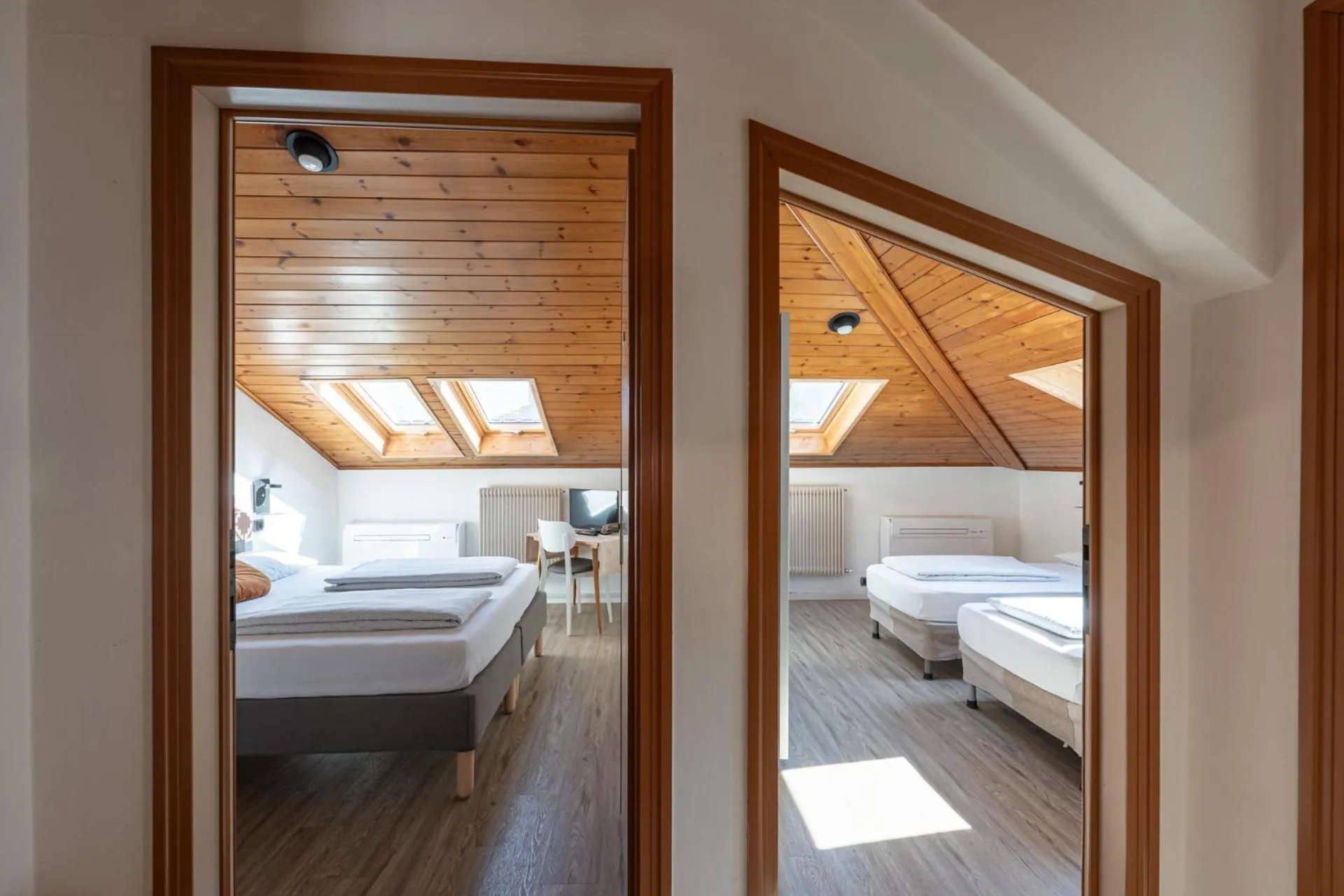 Bedroom, Bed in Gasthof Salurn