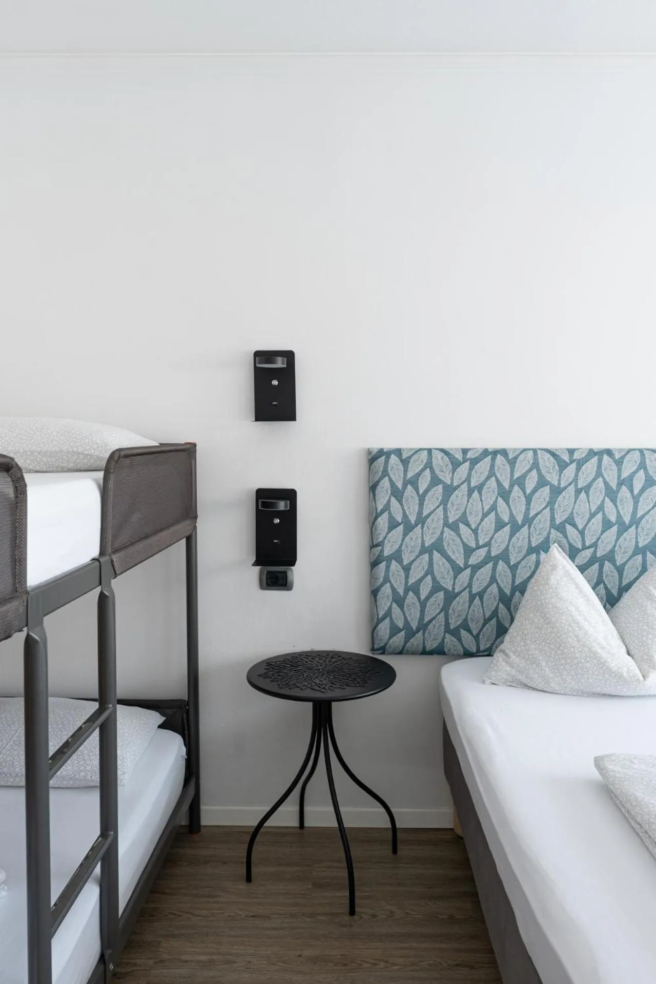 Bedroom, Bed in Gasthof Salurn