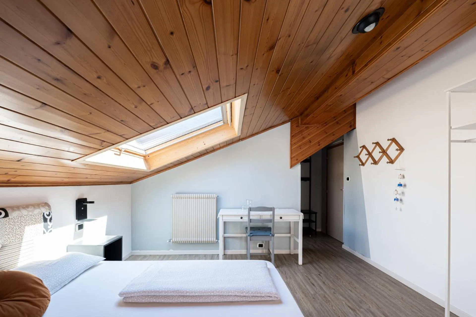 Bedroom, Bed in Gasthof Salurn