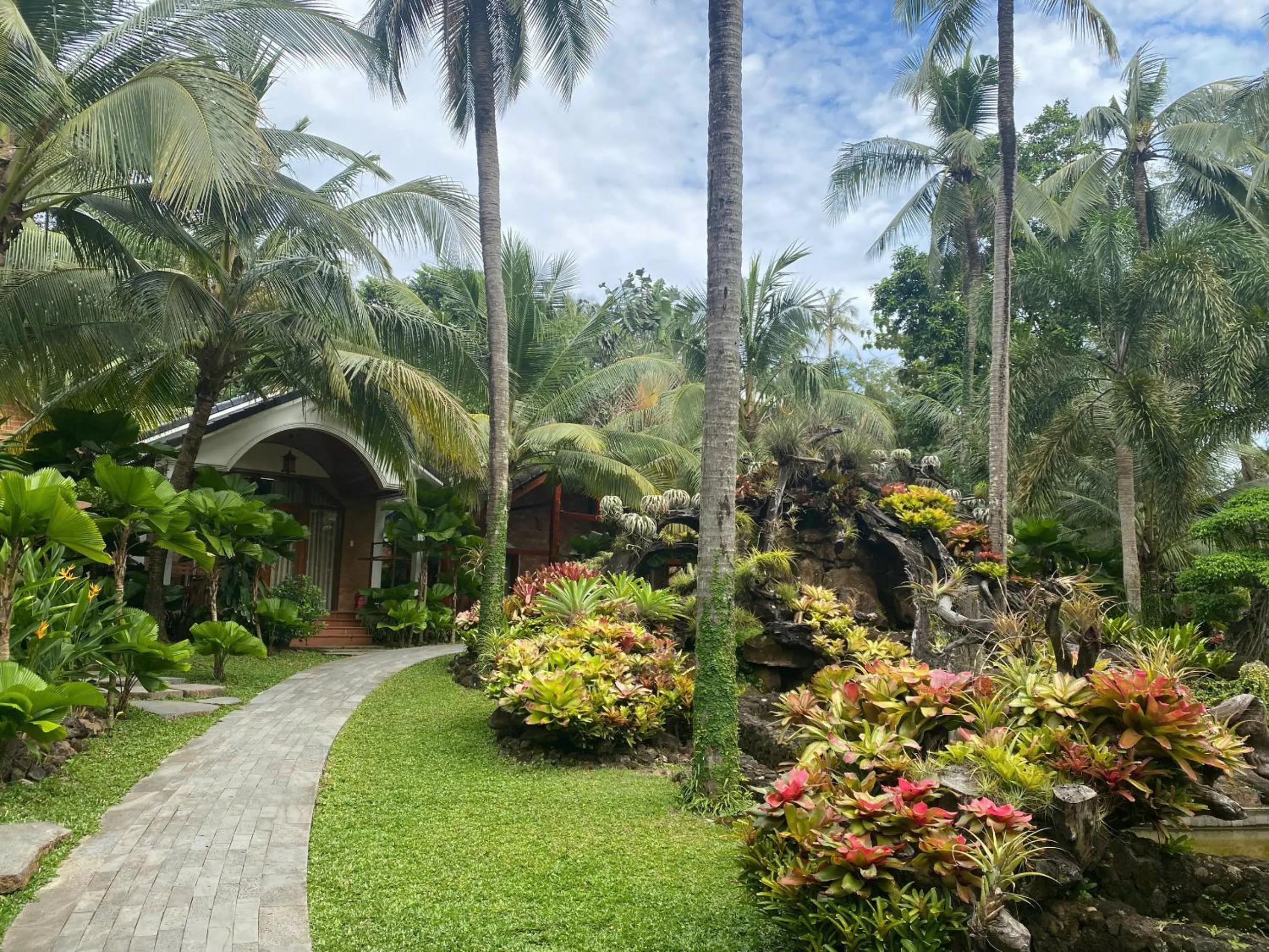 Coco Palm Beach Resort