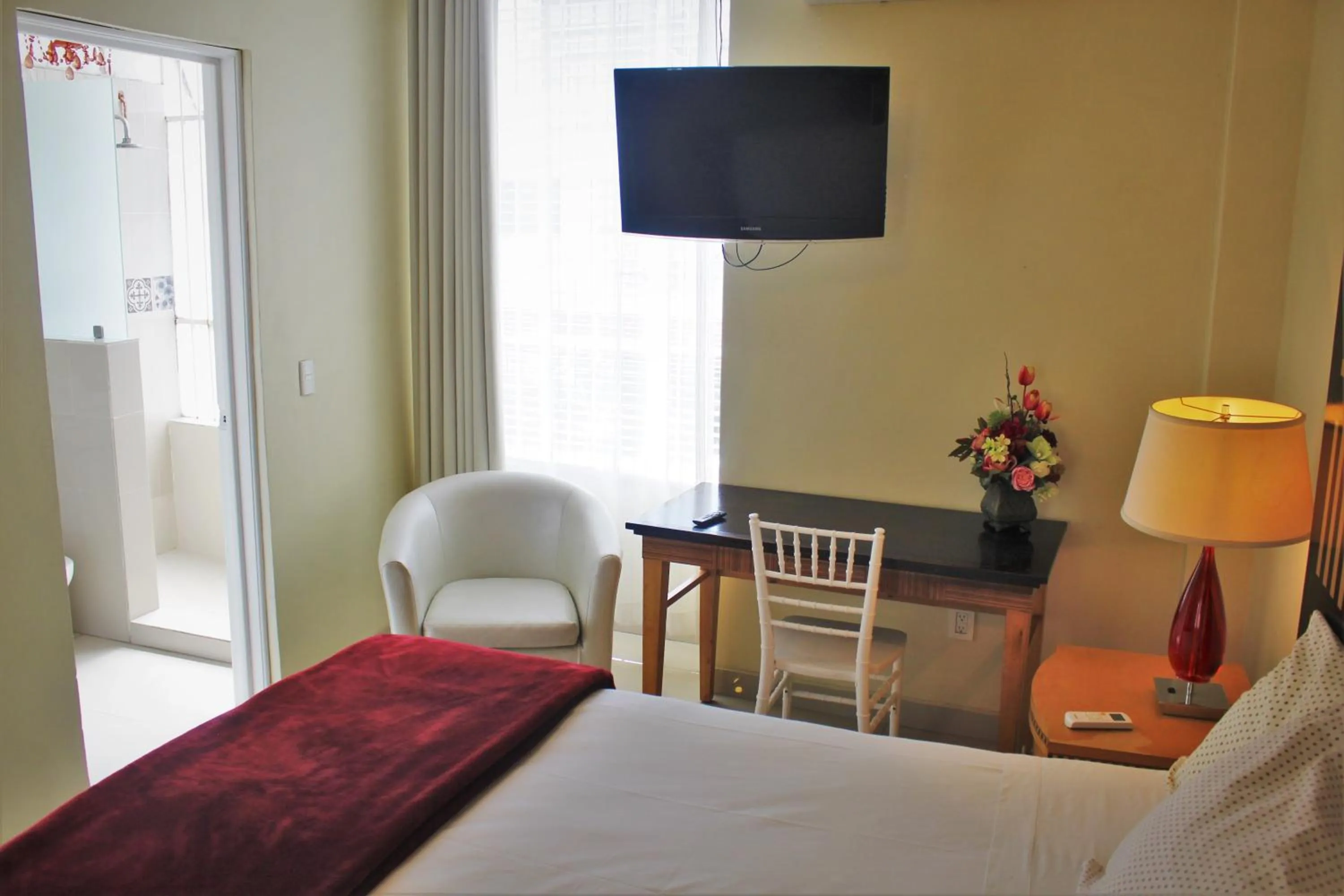 Bed in Hotel del Angel