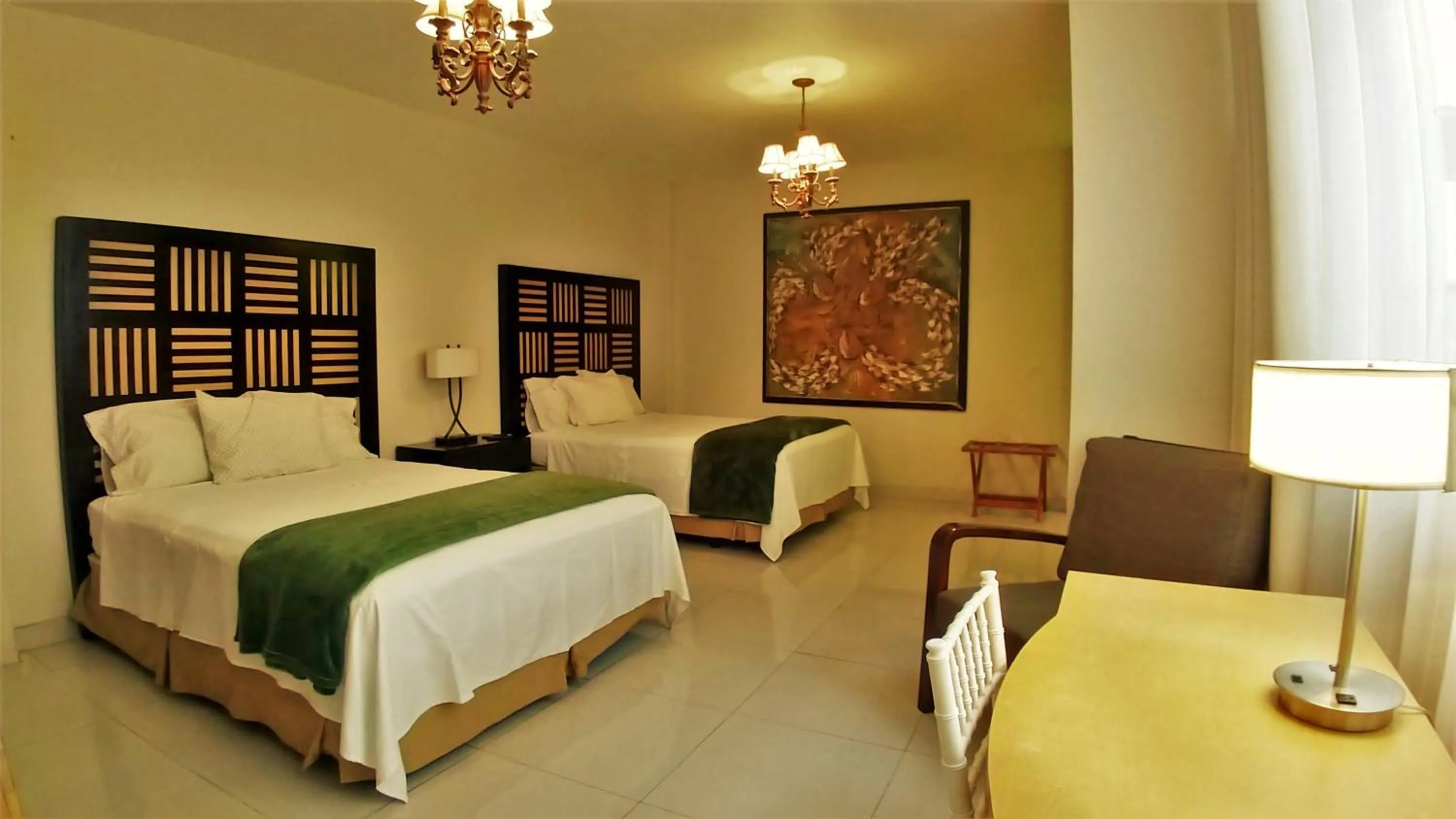 Bed in Hotel del Angel