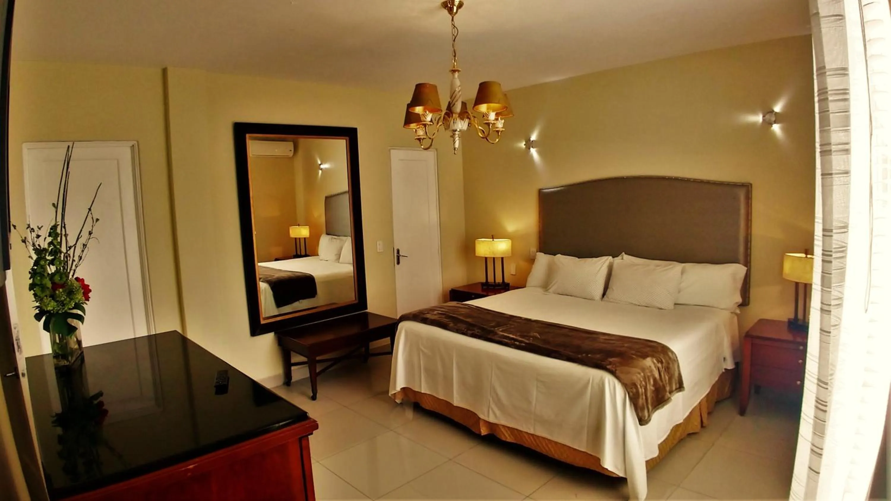 Bed in Hotel del Angel