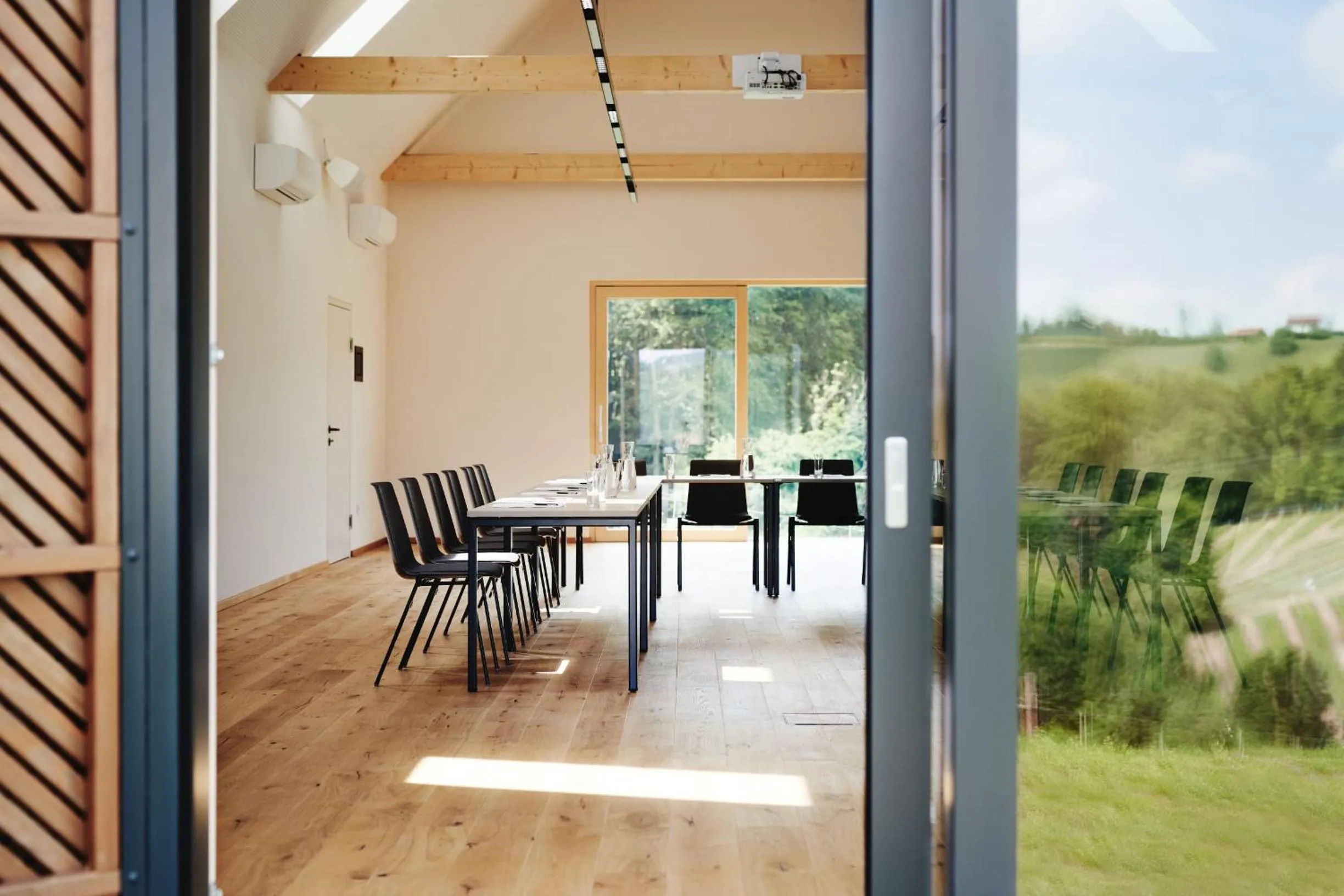 Business facilities in Landgut am Pößnitzberg