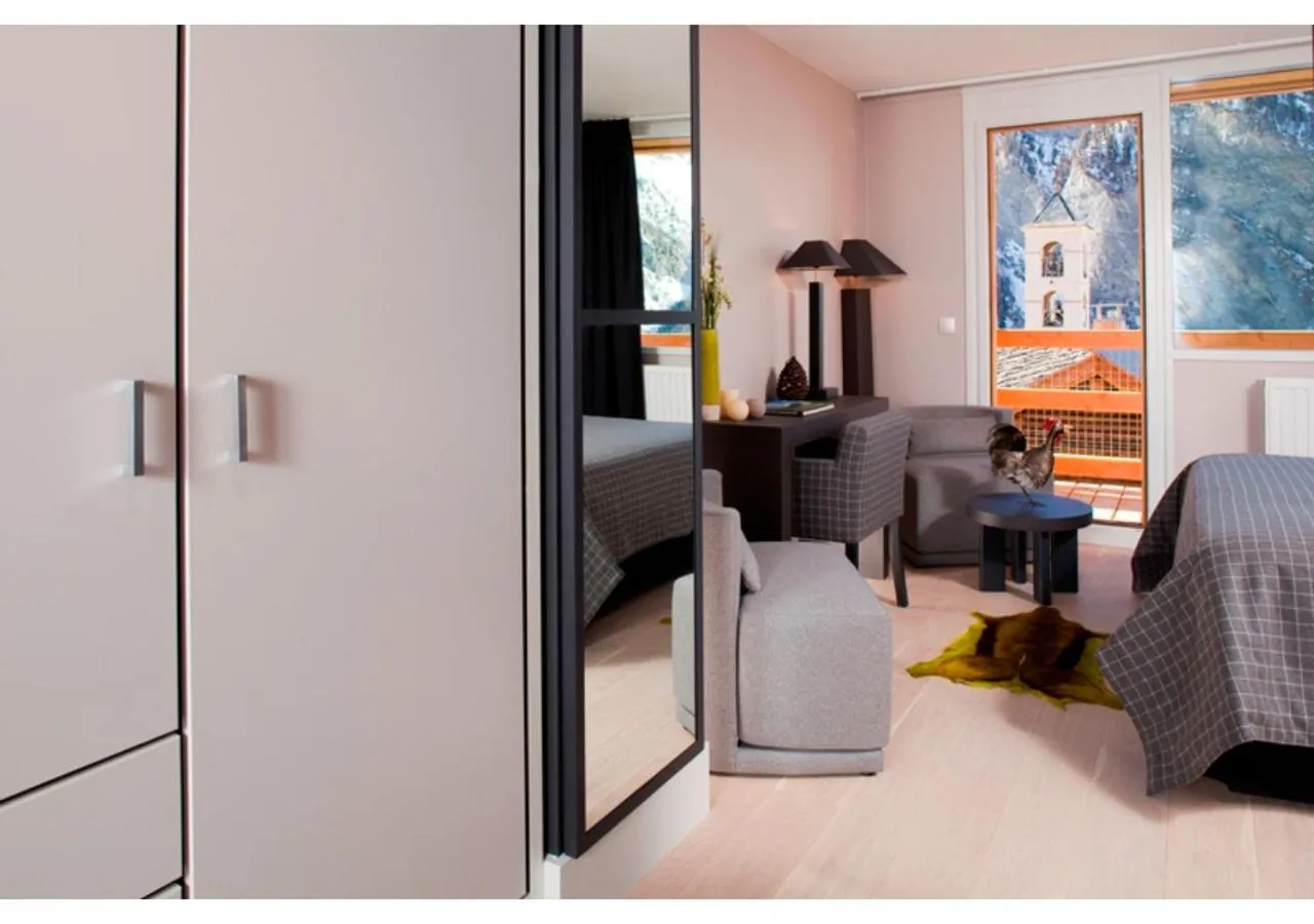 Bedroom in Hôtel & Spa L'Alta Peyra