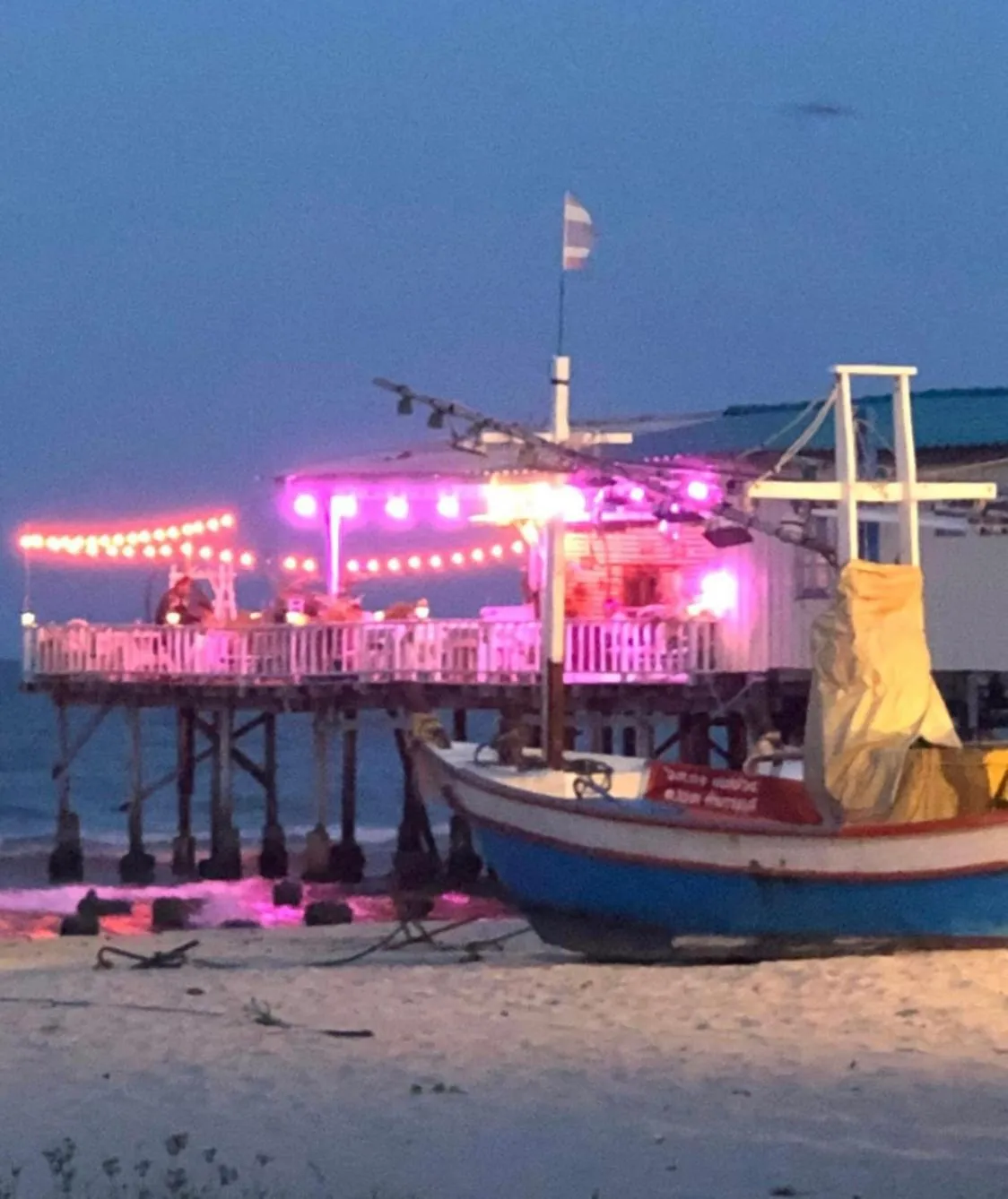 Karoon Sea View Lodge