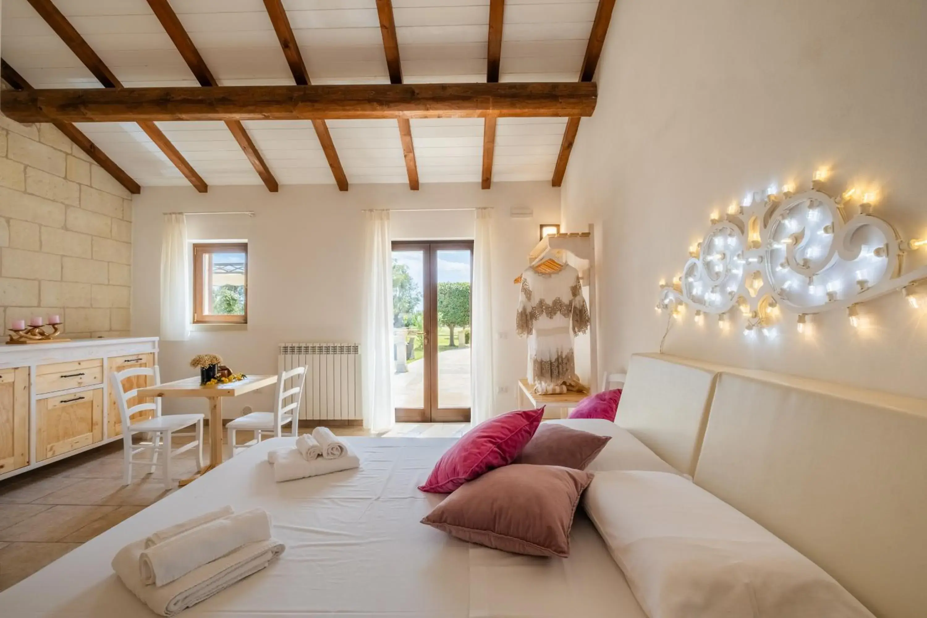 Studio with Garden View in Agriturismo Alonì Costarella Masseria Studio with Garden View in Agriturismo Alonì Costarella Masseria