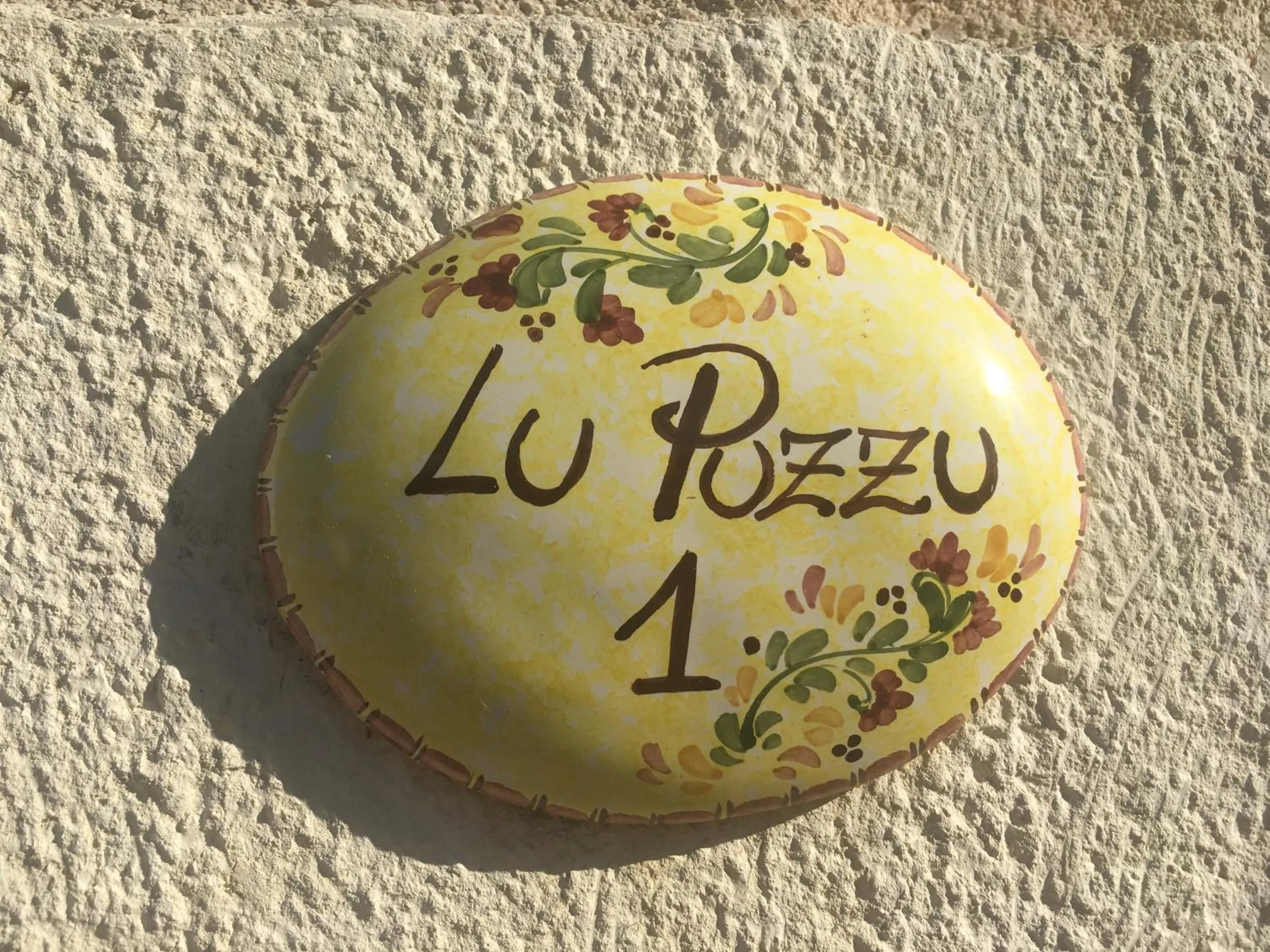 Logo/Certificate/Sign in Agriturismo Alonì Costarella Masseria