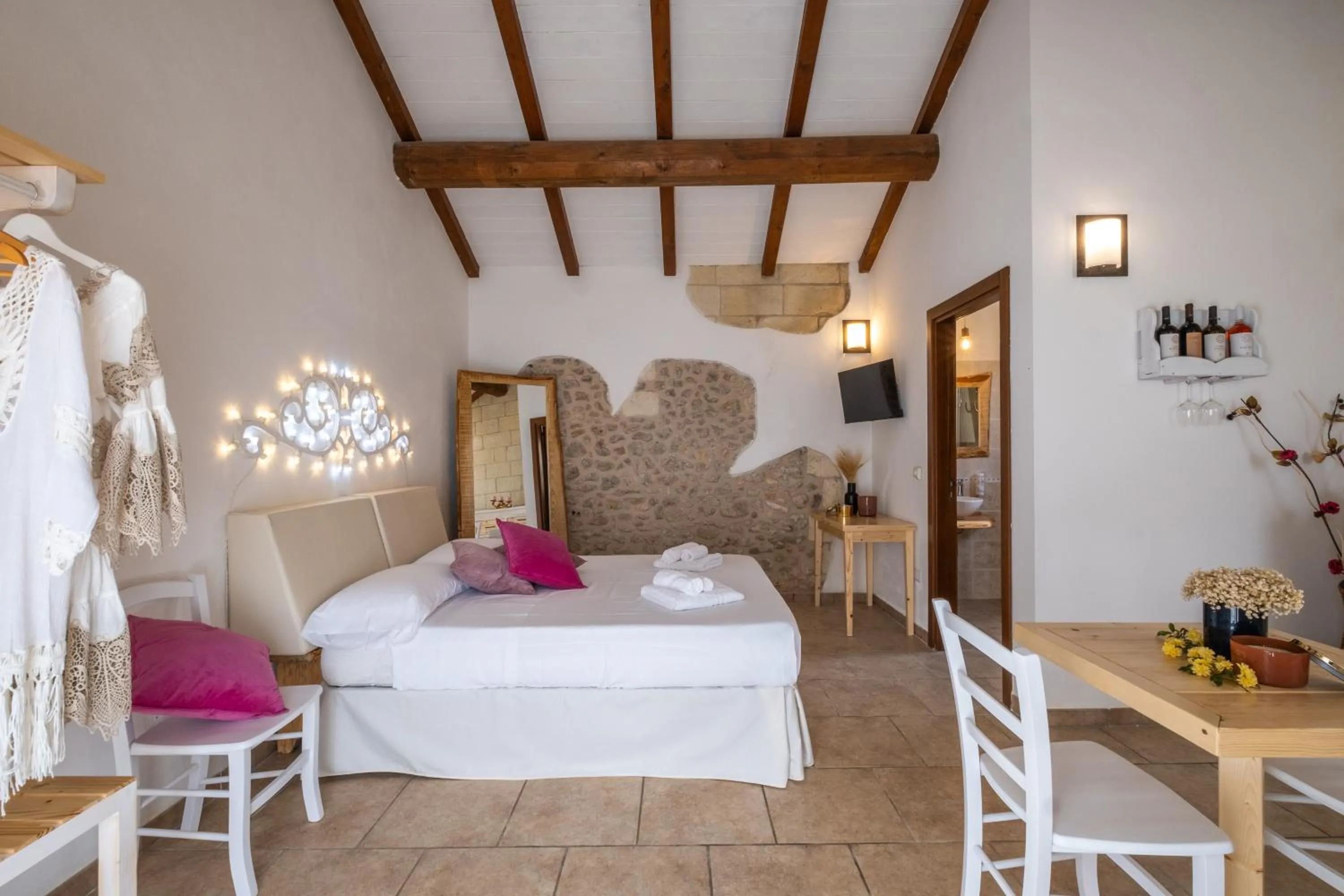 Bed in Agriturismo Alonì Costarella Masseria