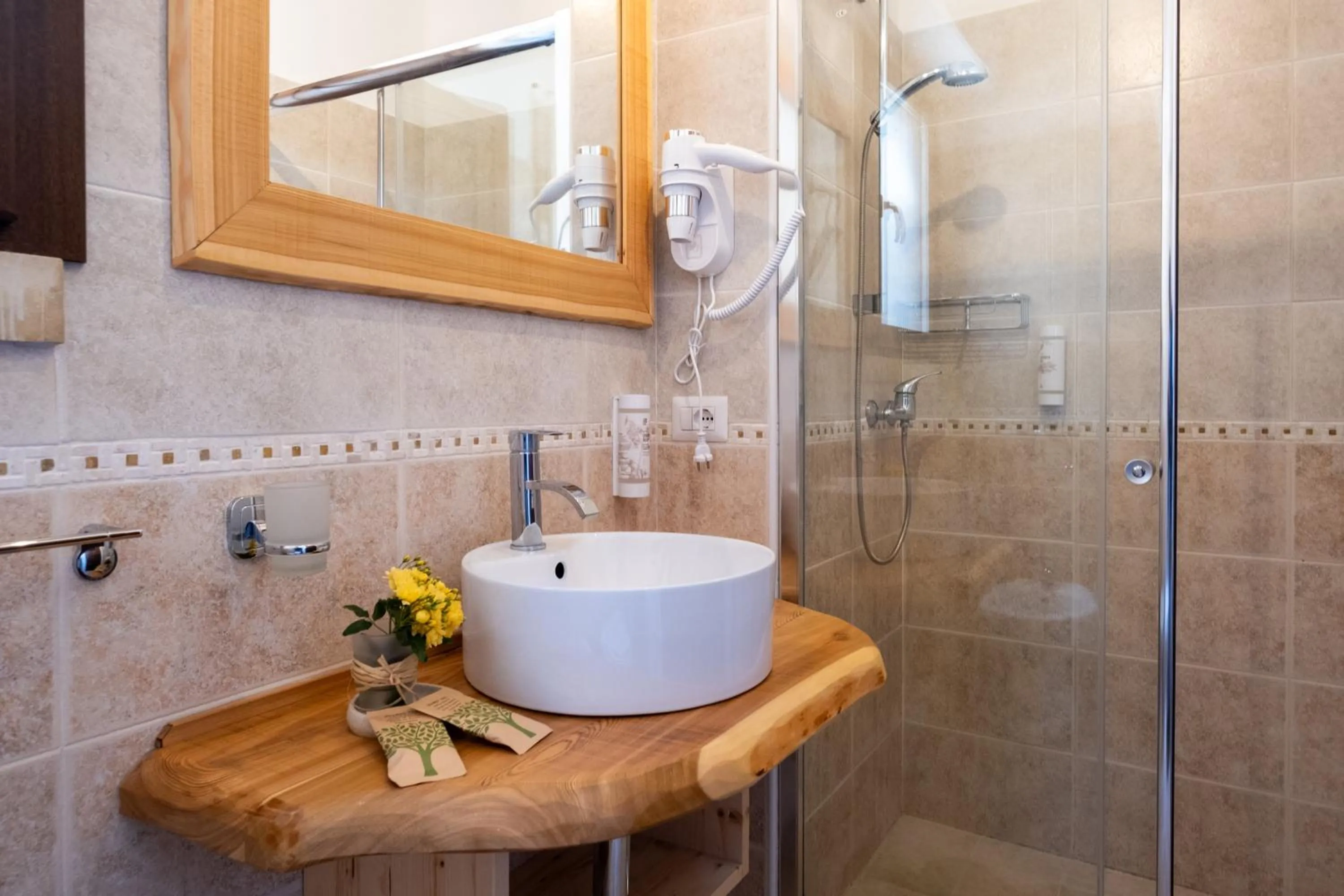 Agriturismo Alonì Costarella Masseria