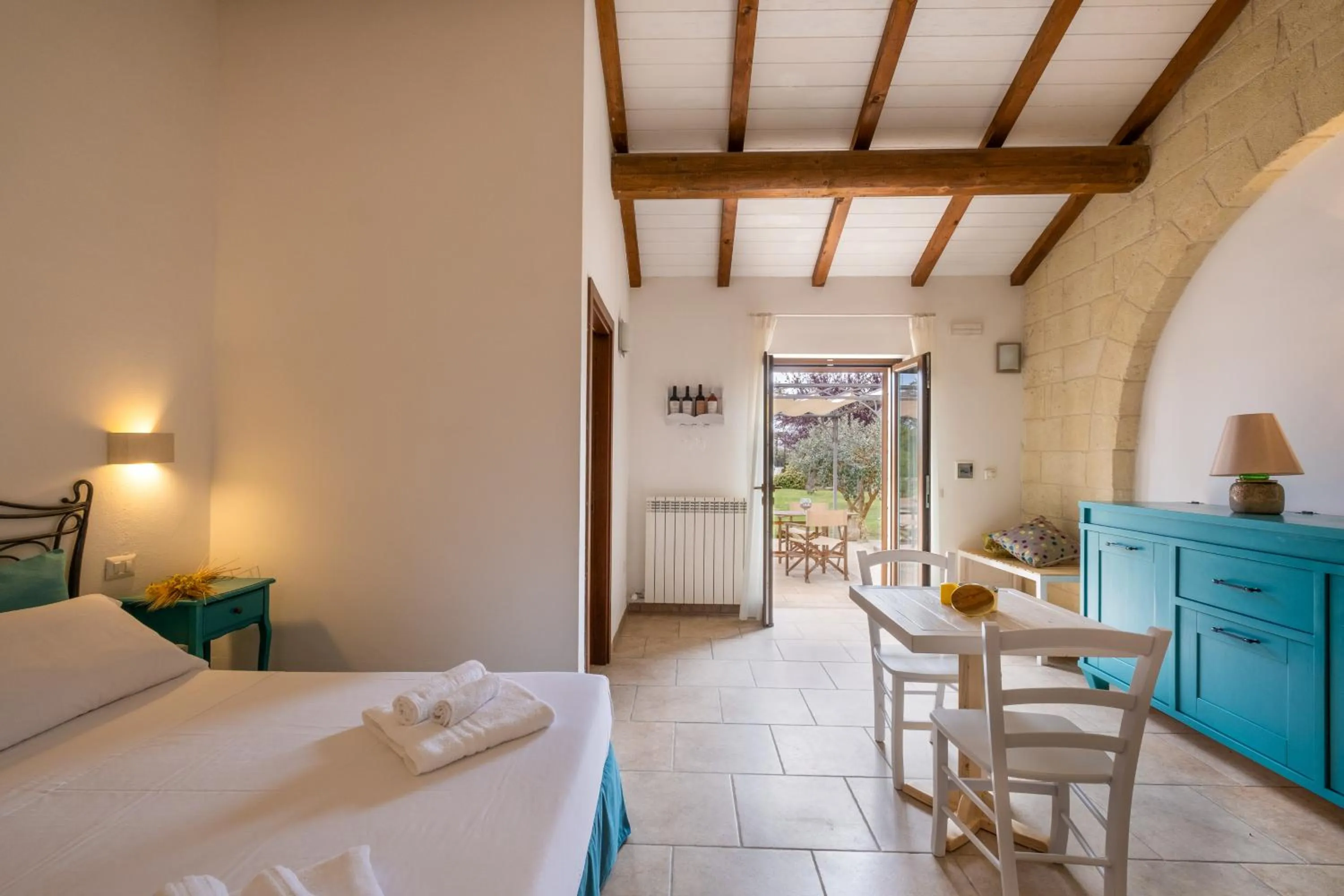 Bed in Agriturismo Alonì Costarella Masseria